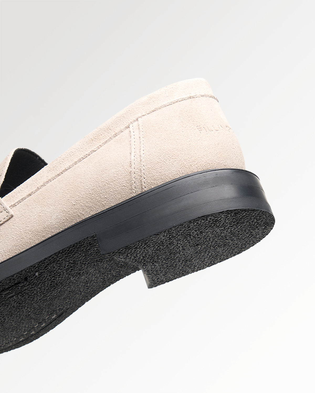 Filling Pieces Base Loafer mocassin blanc cassé suède