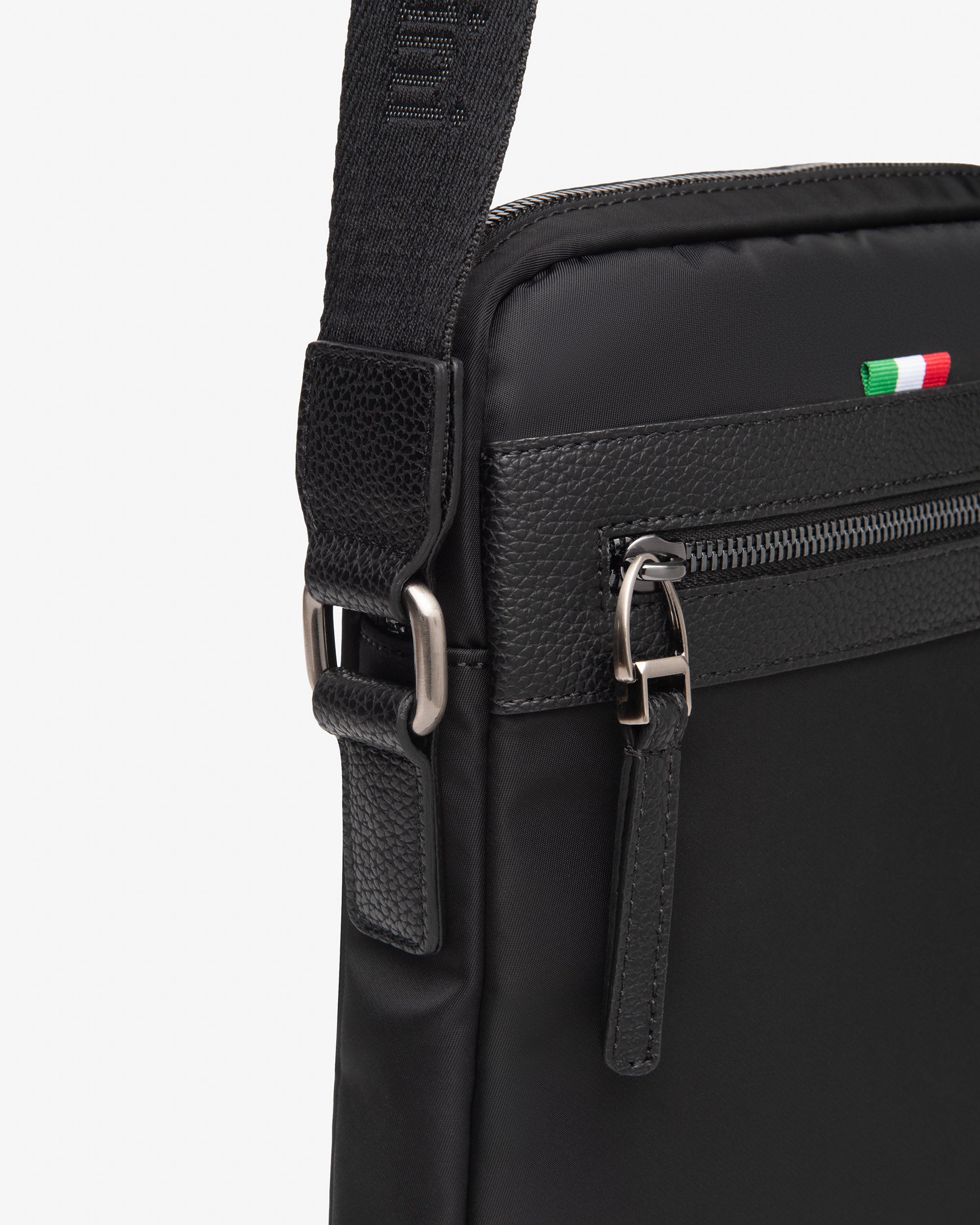 NeroGiardini Sac Sacoche Homme Matière Technique PZ