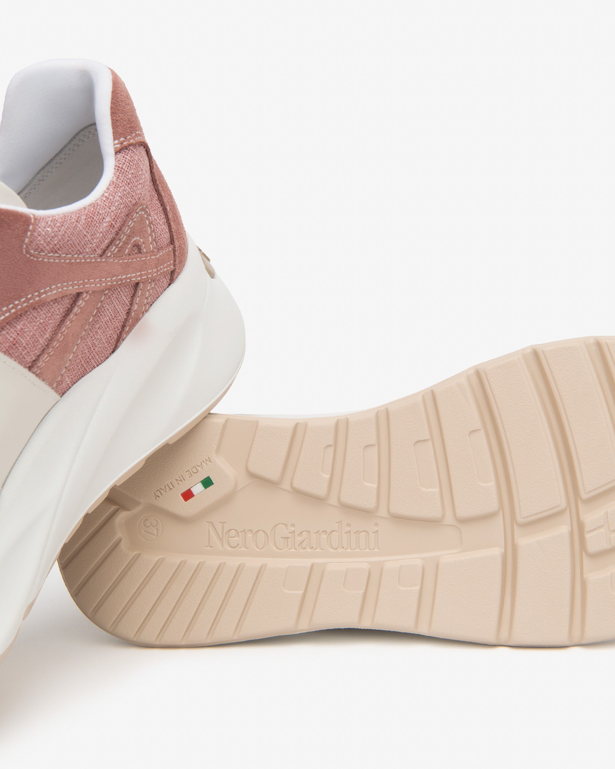 NeroGiardini Sneakers Femme Cuir Velours Tissu Italie