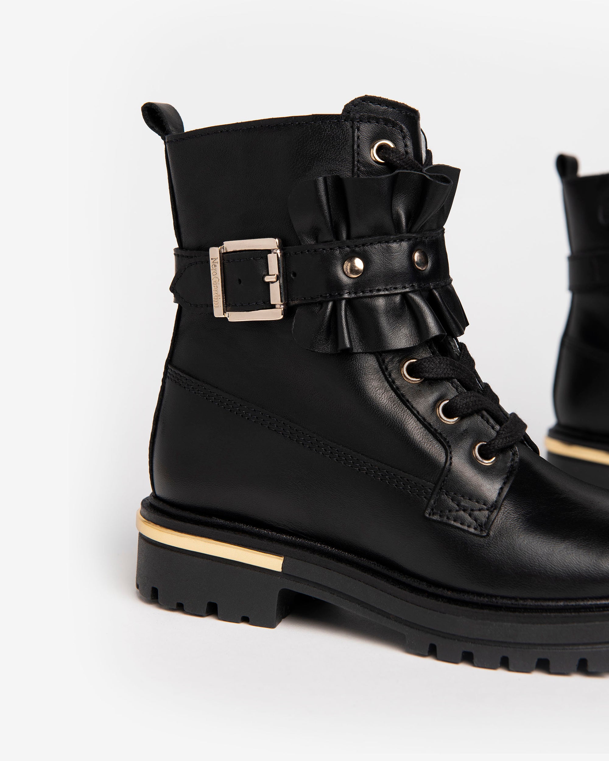 NeroGiardini Bottines Fille Cuir Zip Semelle Légère