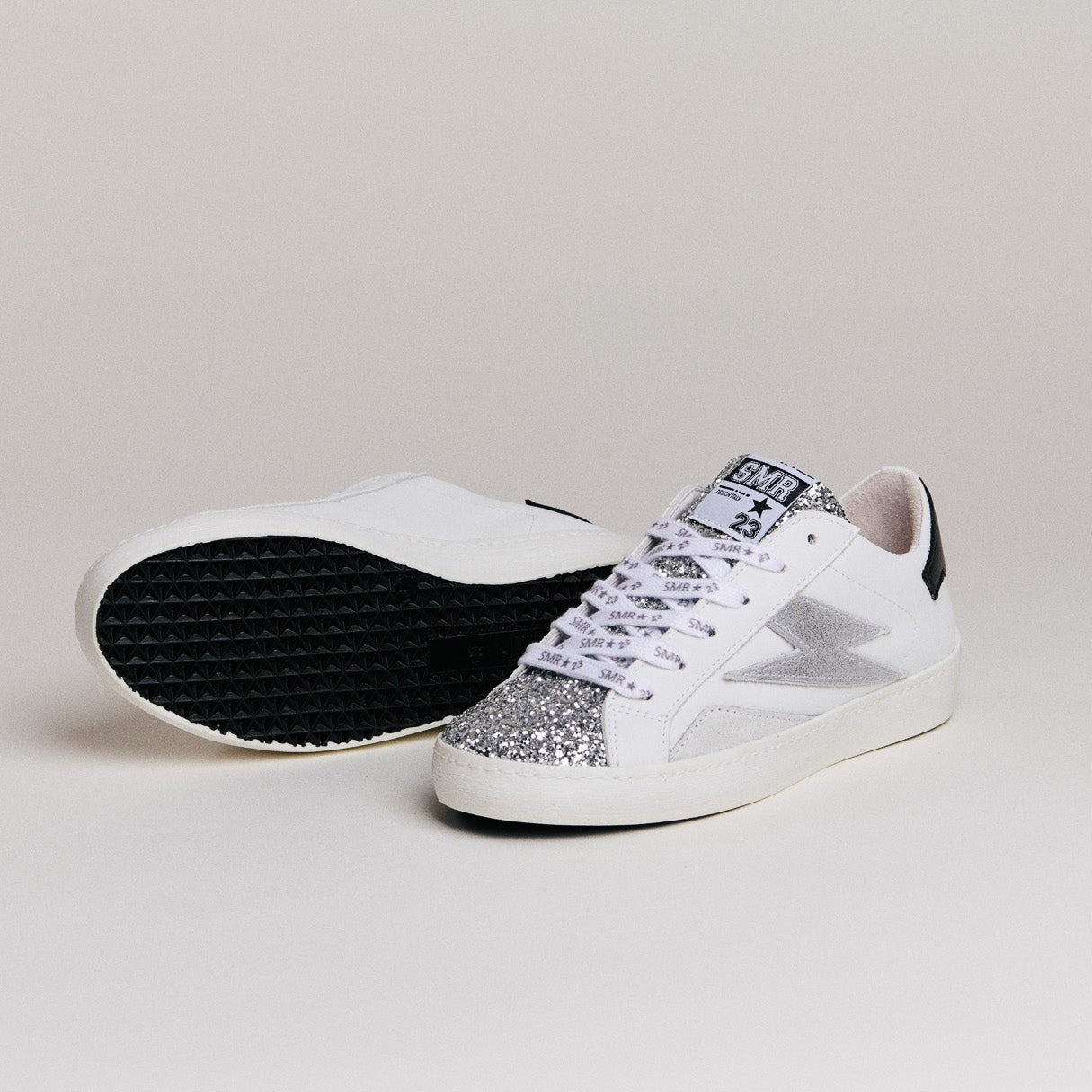 Semerdjian Larry D590 baskets blanc argent irisé