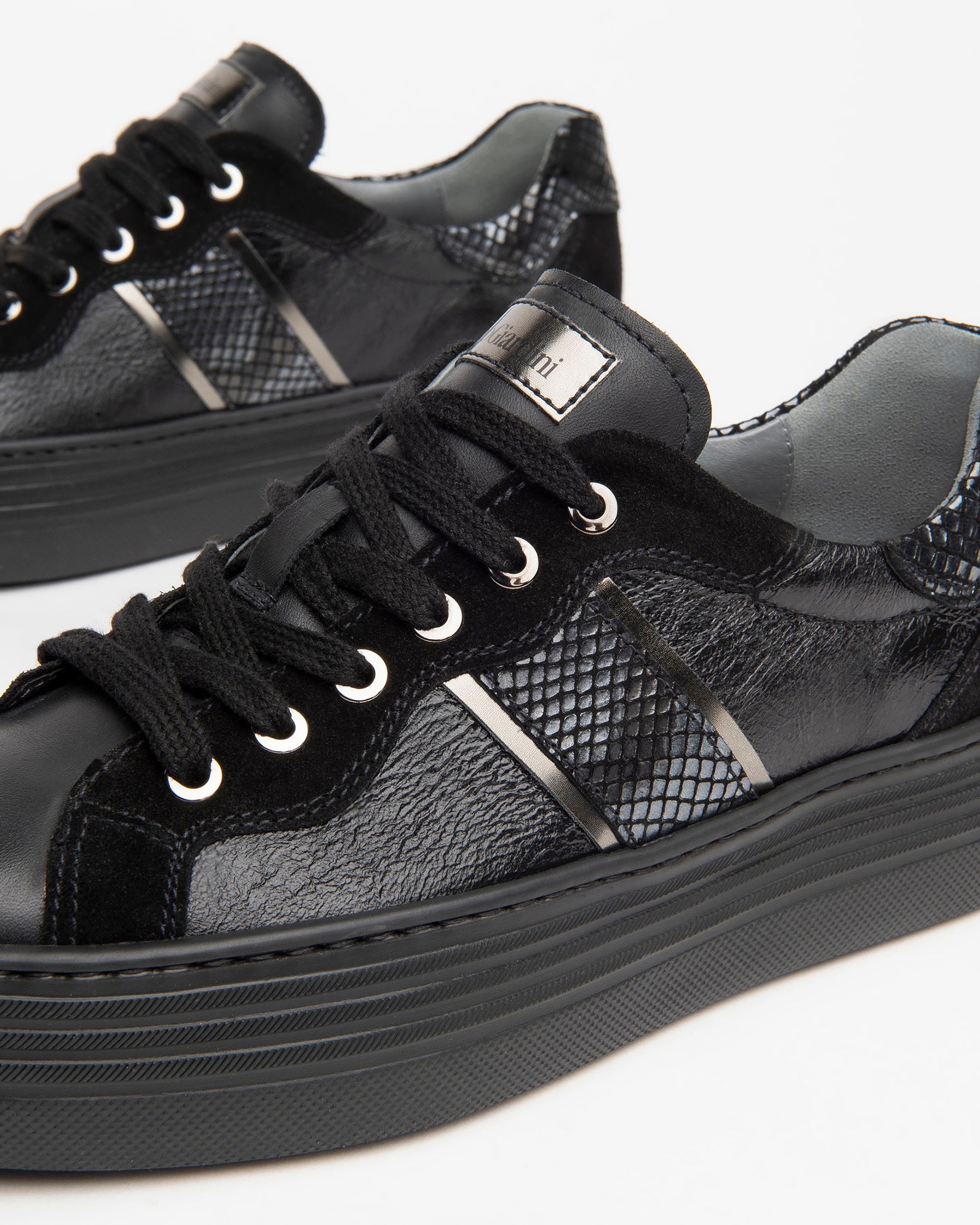 Nerogiardini Sneakers Femme Cuir Velours DryGo Confort