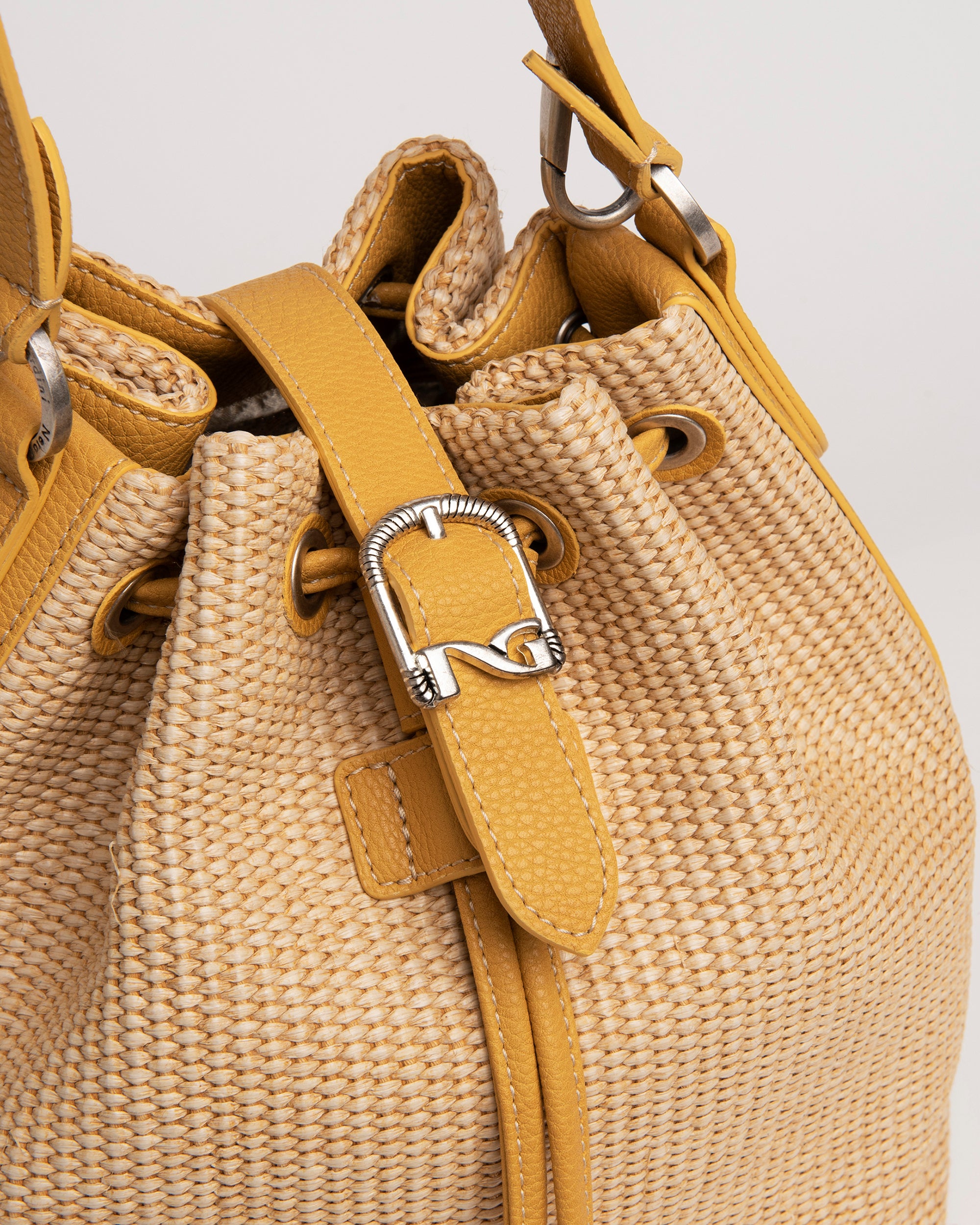 NeroGiardini Sac Seau Femme Tissu Élégant Taille Unique