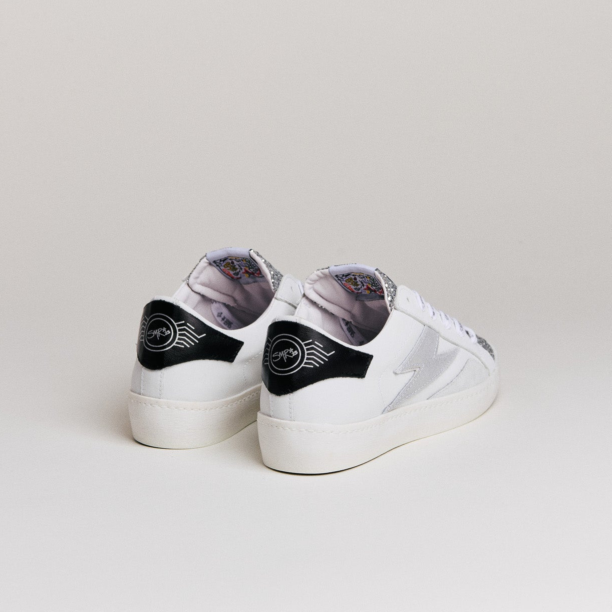 Semerdjian Larry D590 baskets blanc argent irisé