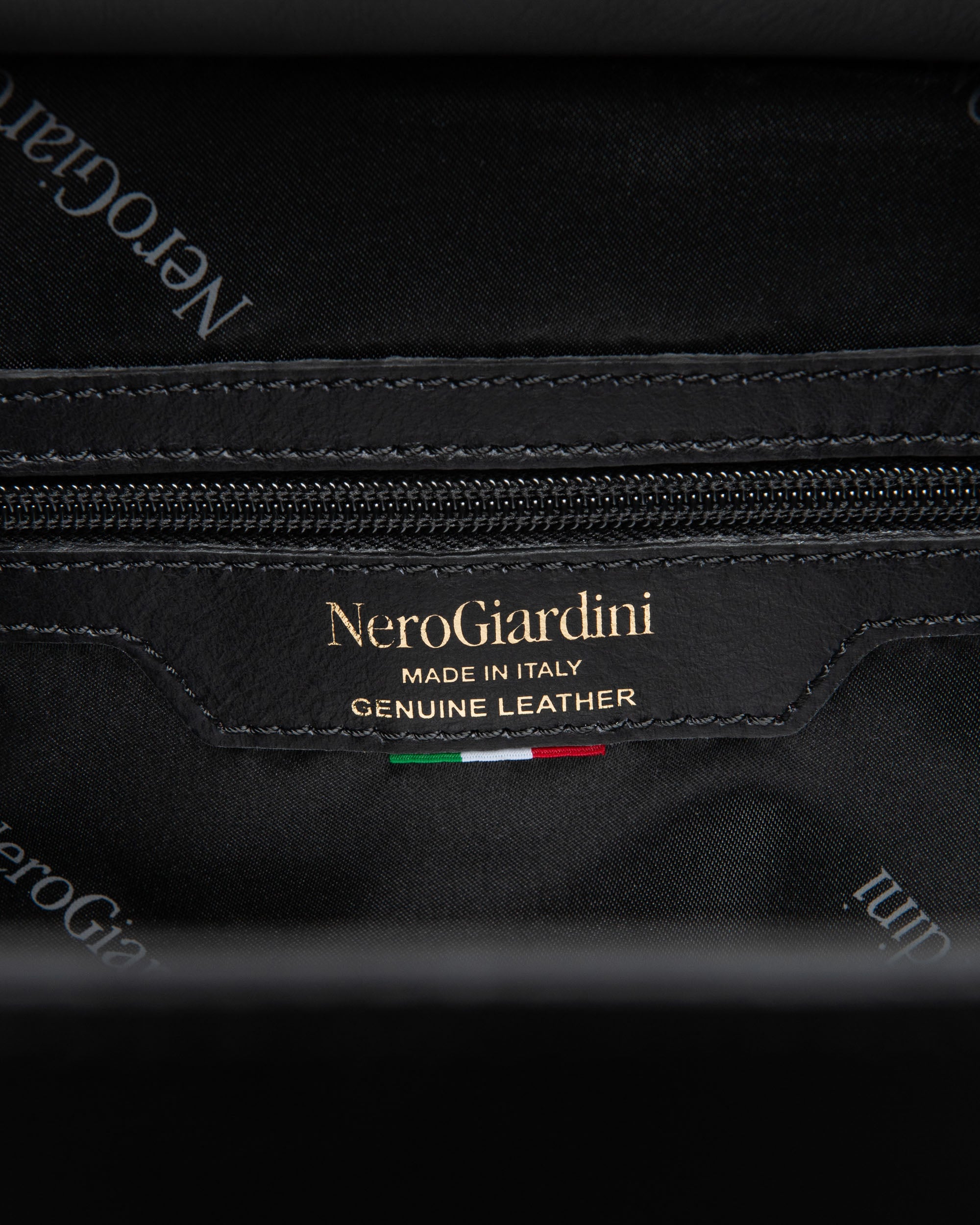 NeroGiardini Sacs Tote Bag Femme Cuir Zip