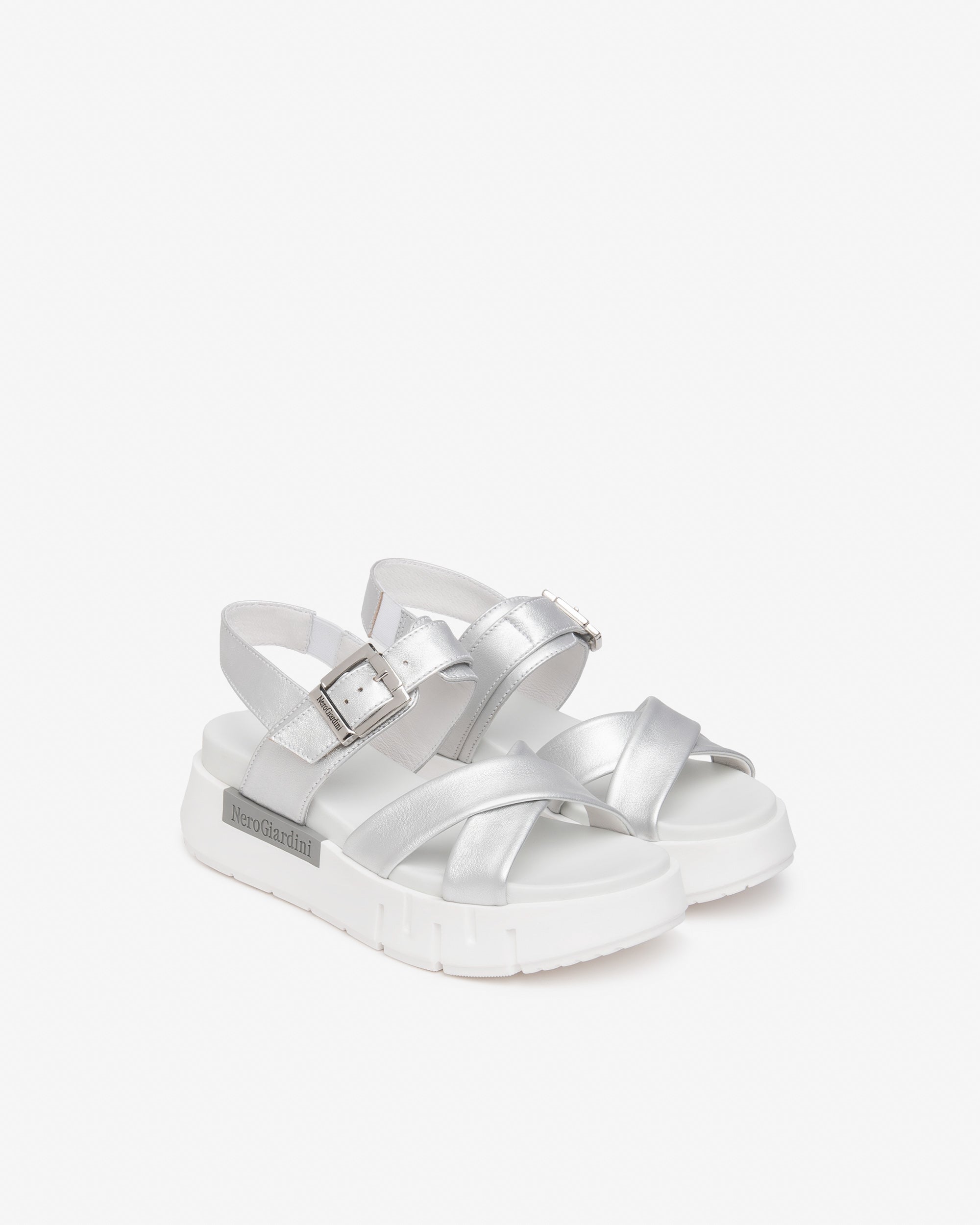 NeroGiardini Sandales Femme en Cuir Sandales Été Confort