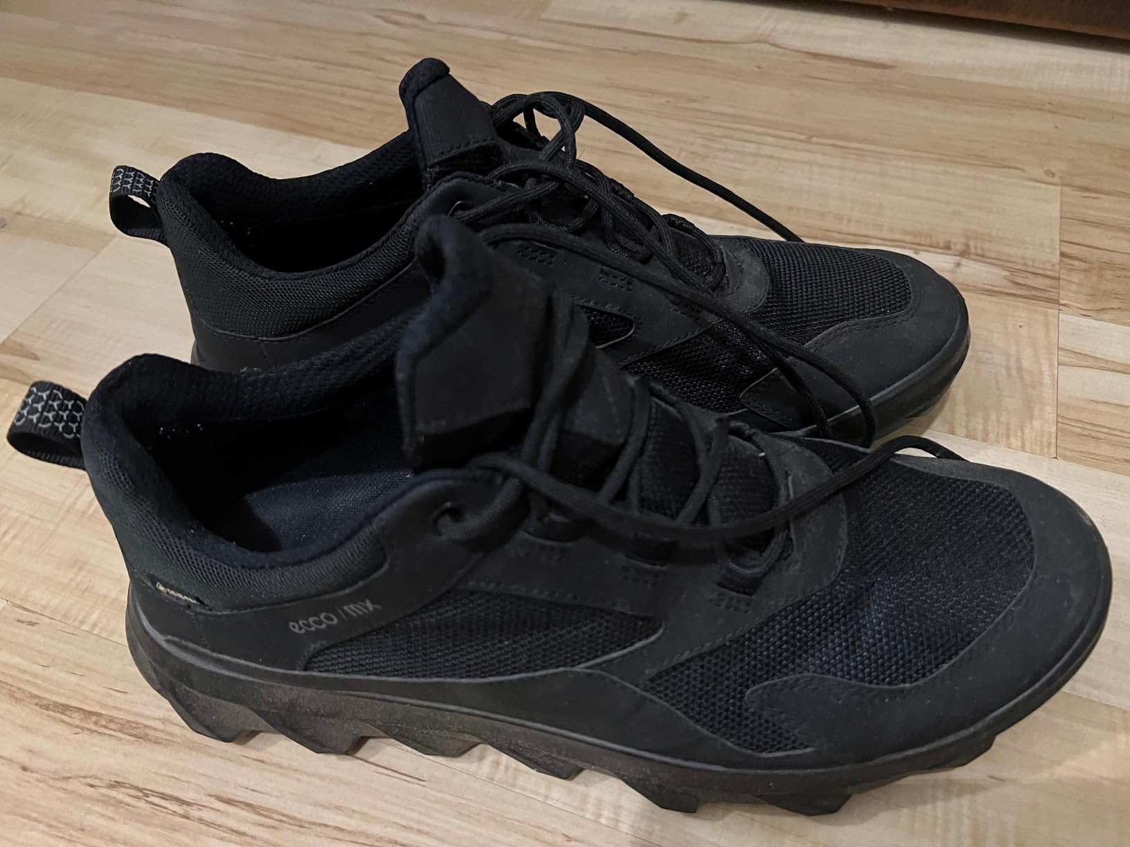 ECCO MX Gore-Tex baskets homme noir textile