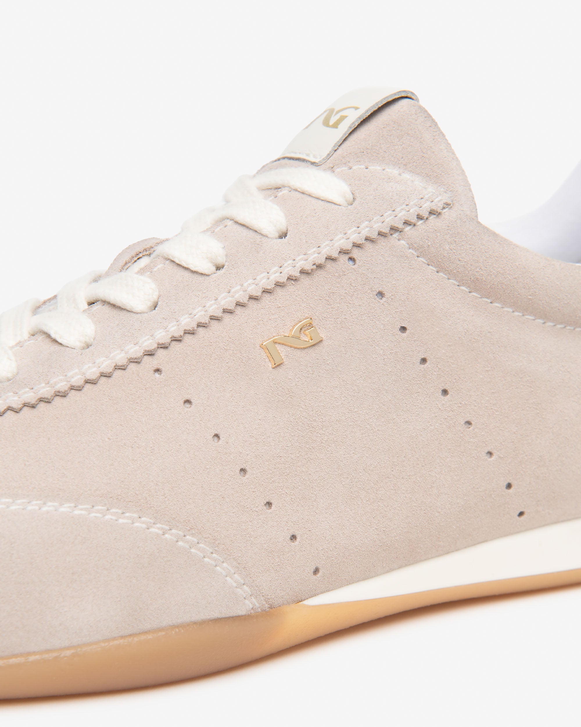 NeroGiardini Sneakers Baskets Femme Cuir Velours 38