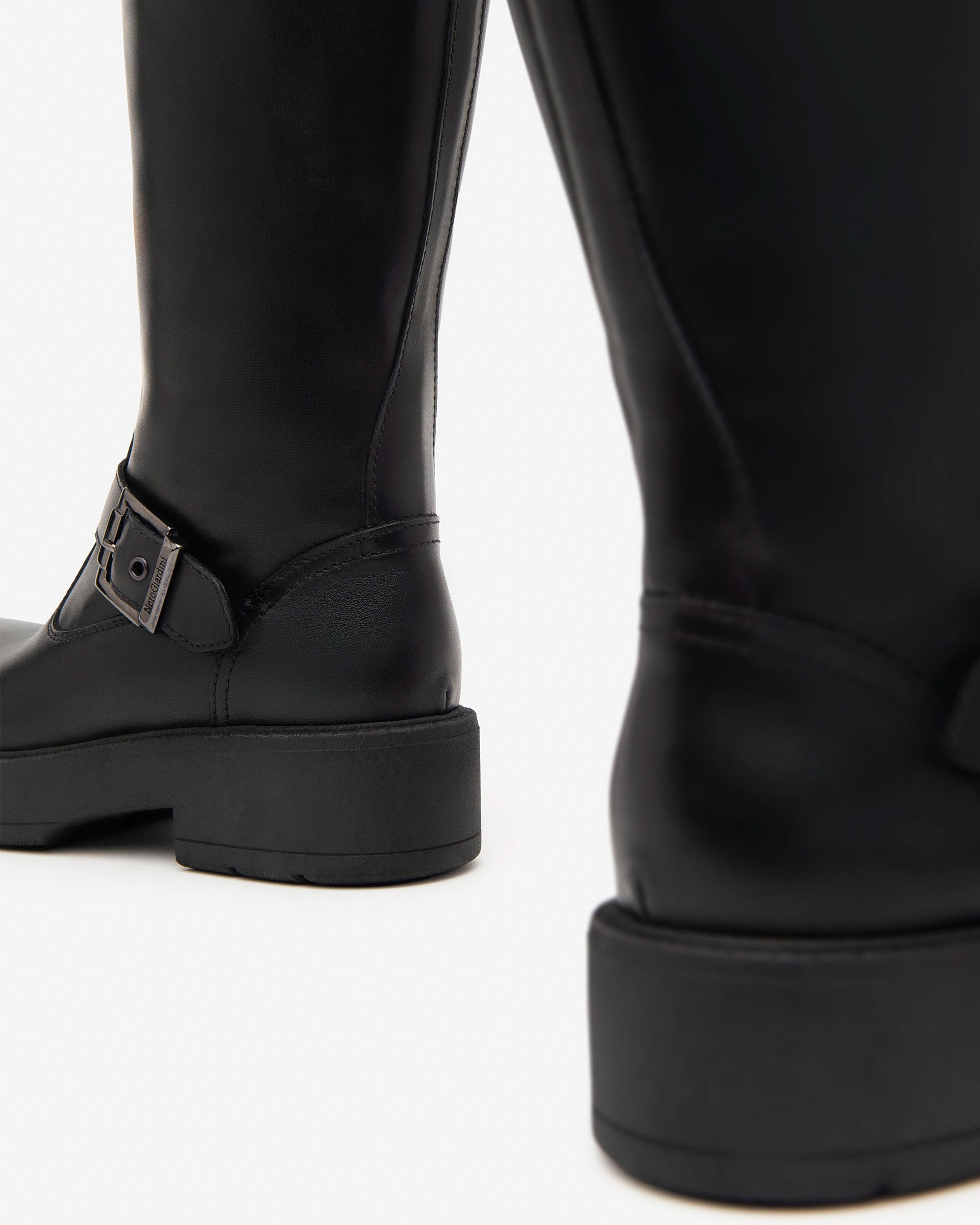 NeroGiardini Bottes bottes cuir femme 35 confort