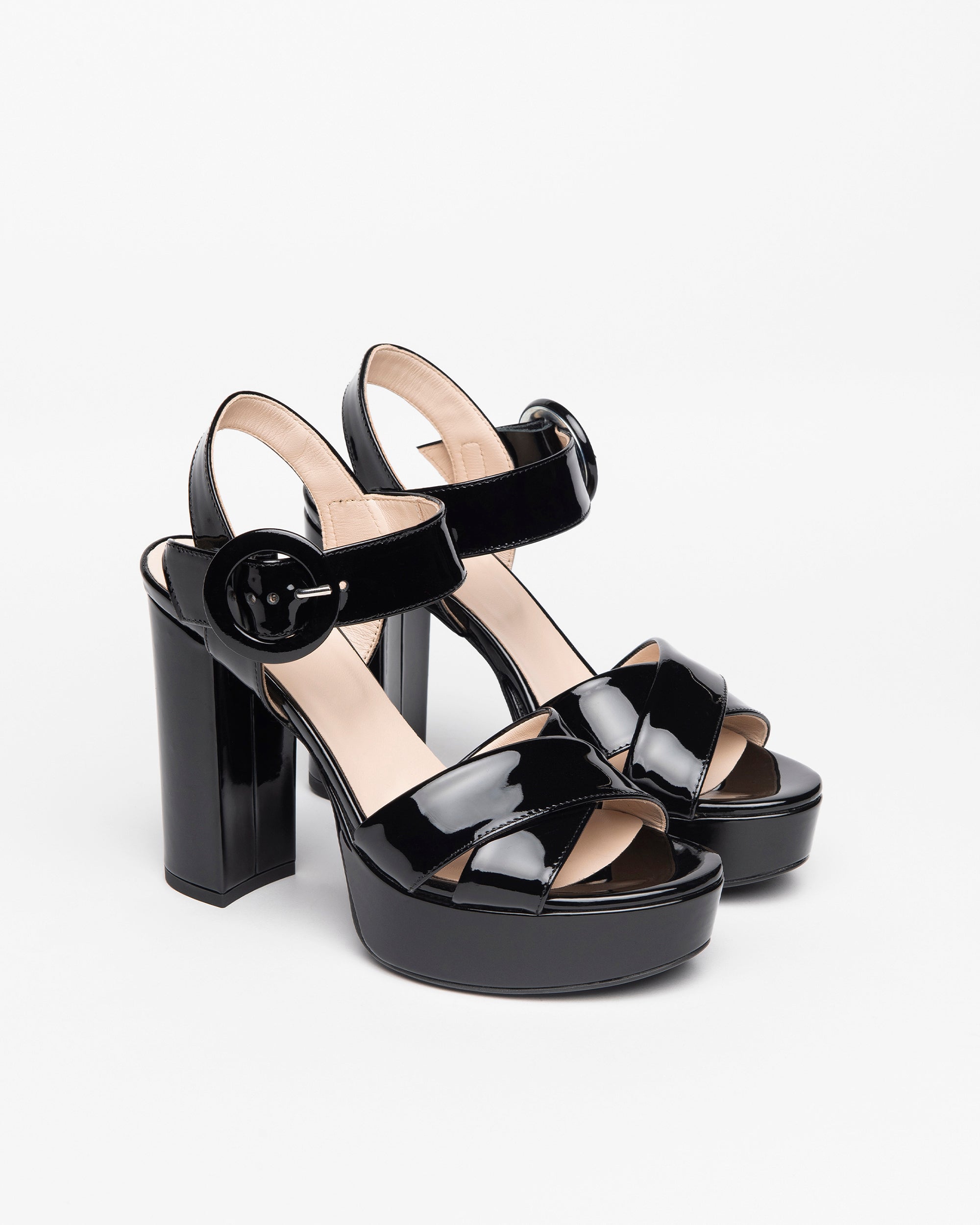 NeroGiardini Sandales femme vernis brillant