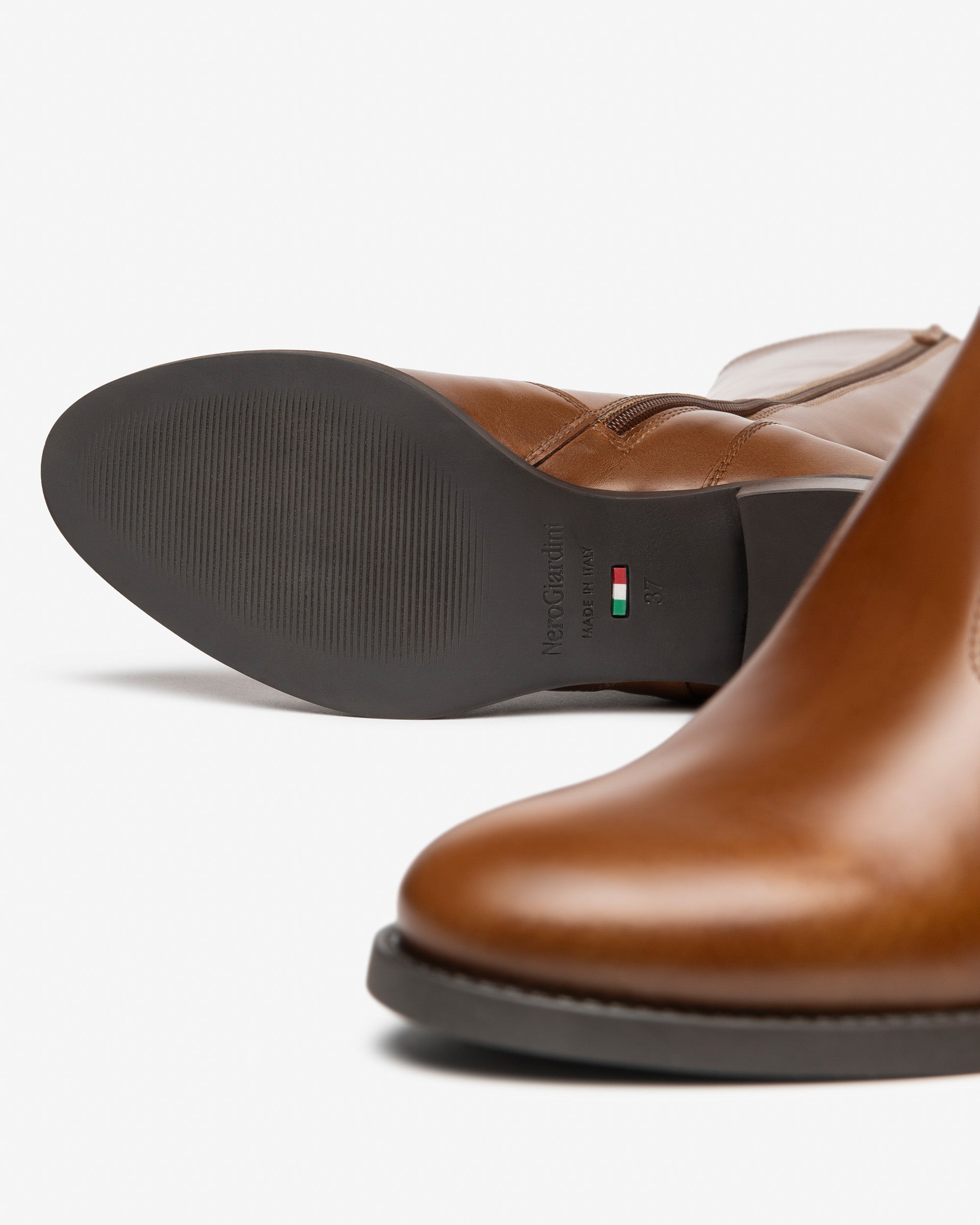 NeroGiardini Bottes Cuir Femme Talon 40 mm