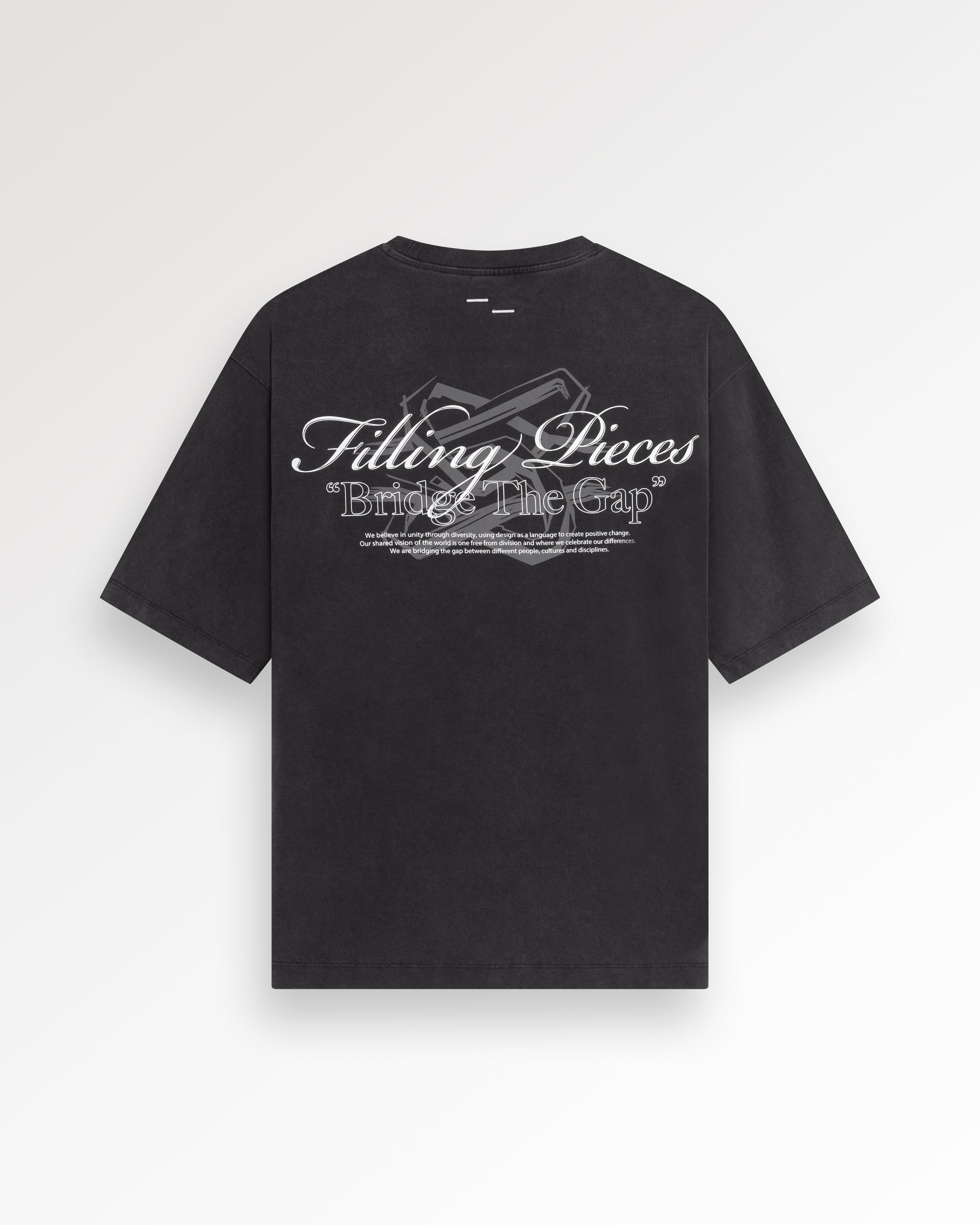 Filling Pieces Boxy Bridge the Gap T-Shirt noir coton bio XS-XXL