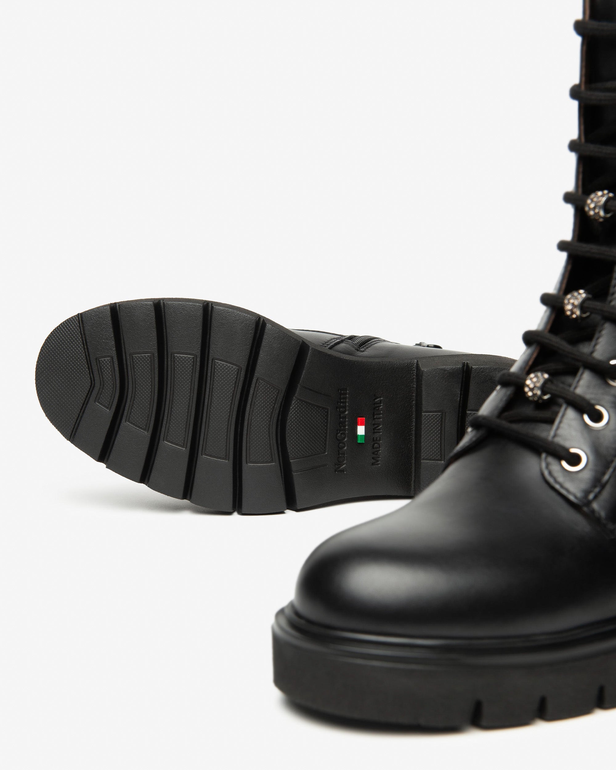 NeroGiardini Bottines Motardes Femme Cuir