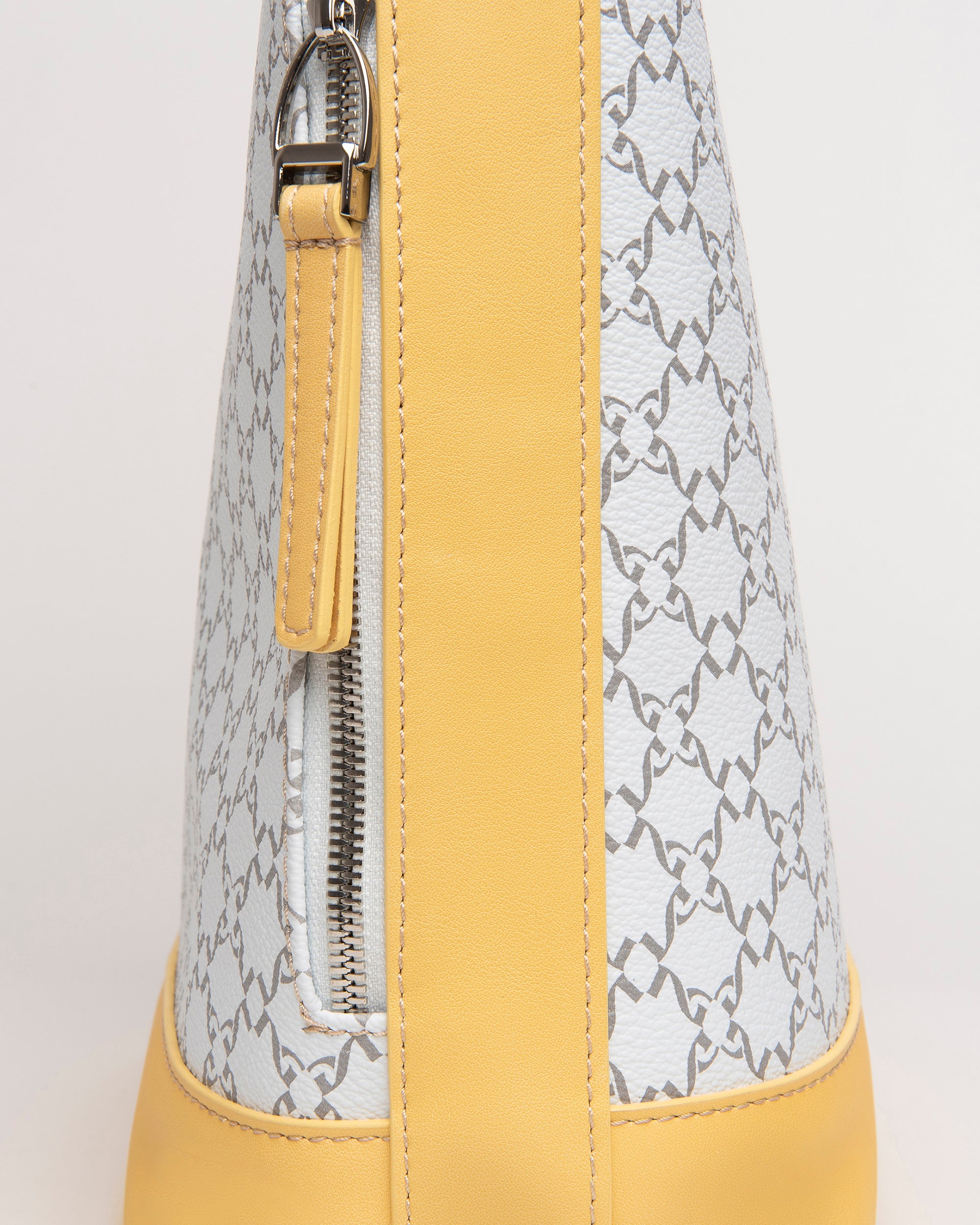 NeroGiardini Sac Épaule Femme Matière Technique PZ