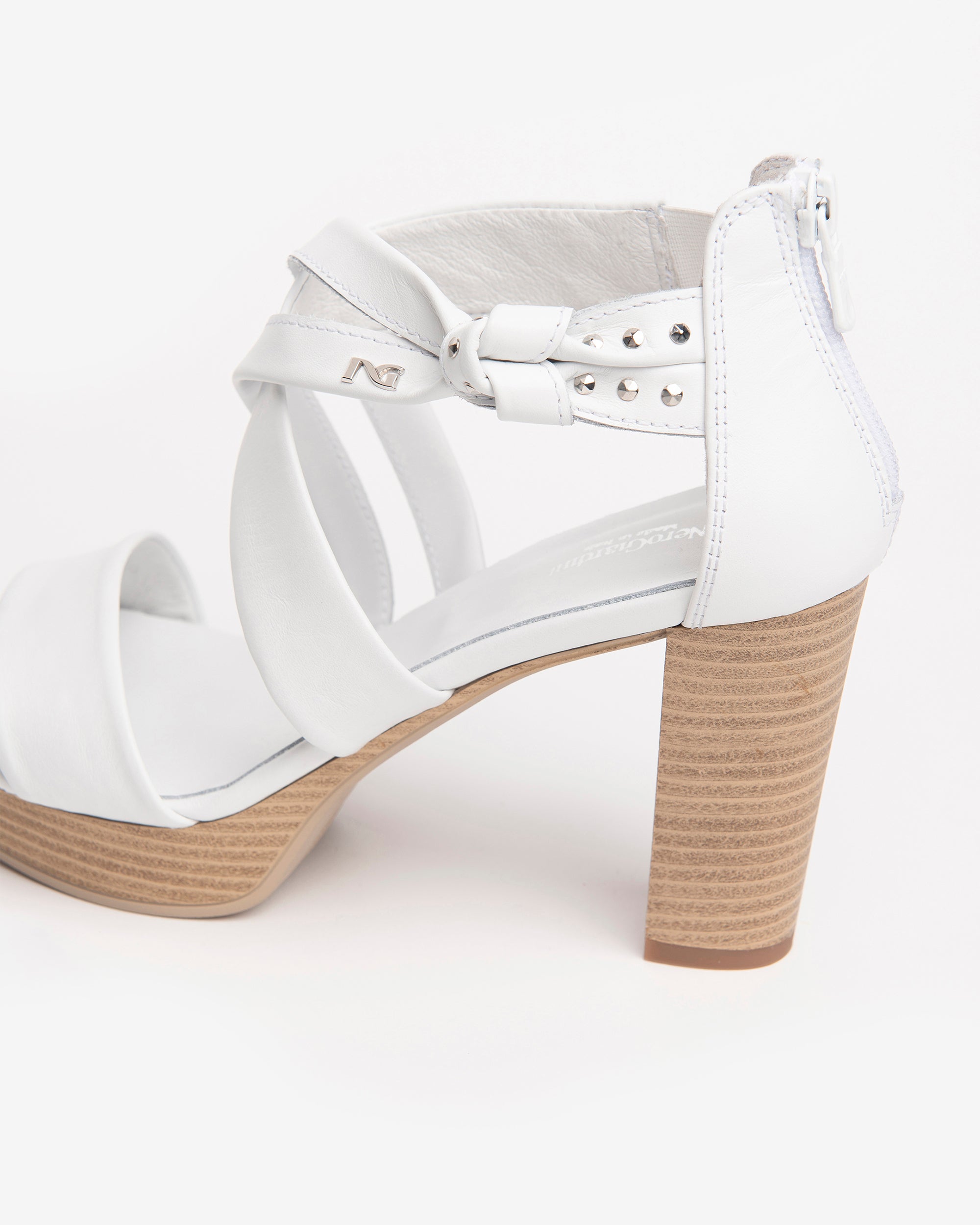 NeroGiardini Sandales Cuir Talon 9cm Pointure 38