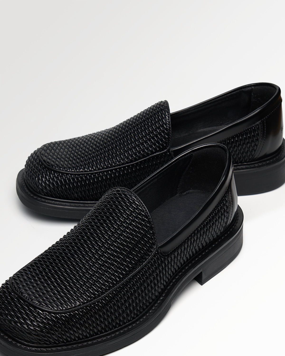 Filling Pieces Reed Square mocassin noir cuir vegan