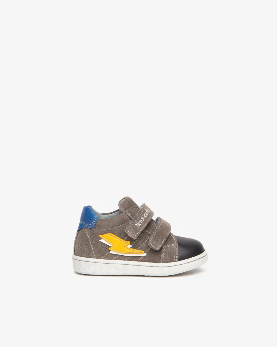 Nerogiardini Sneakers Baby Baskets Garçon Cuir Scratch