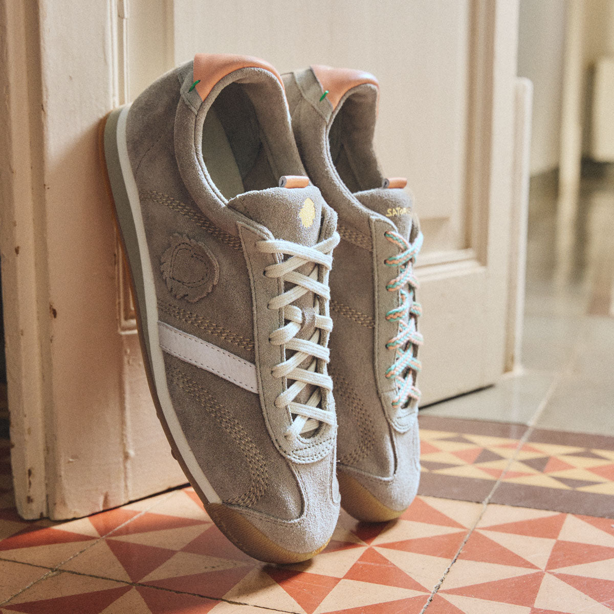 Satorisan Stardust Suede UL baskets Gravel daim