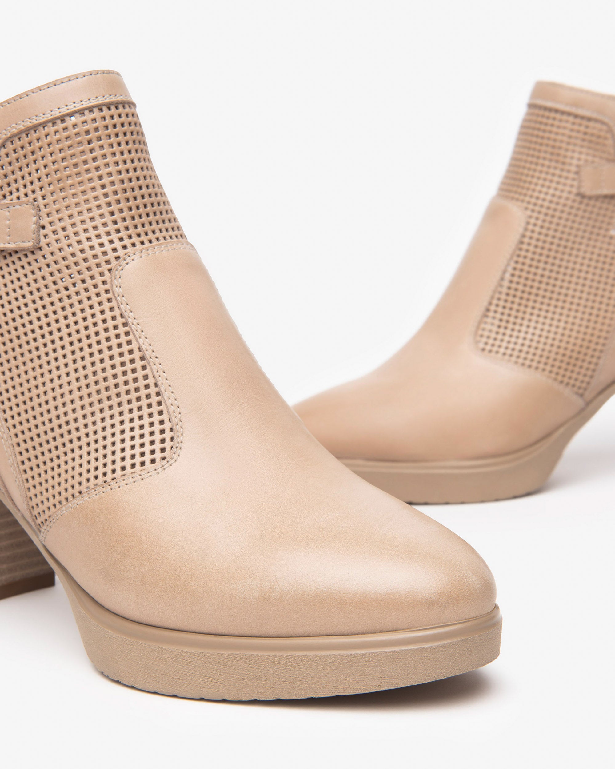 Nerogiardini Bottines bottines cuir femme ville