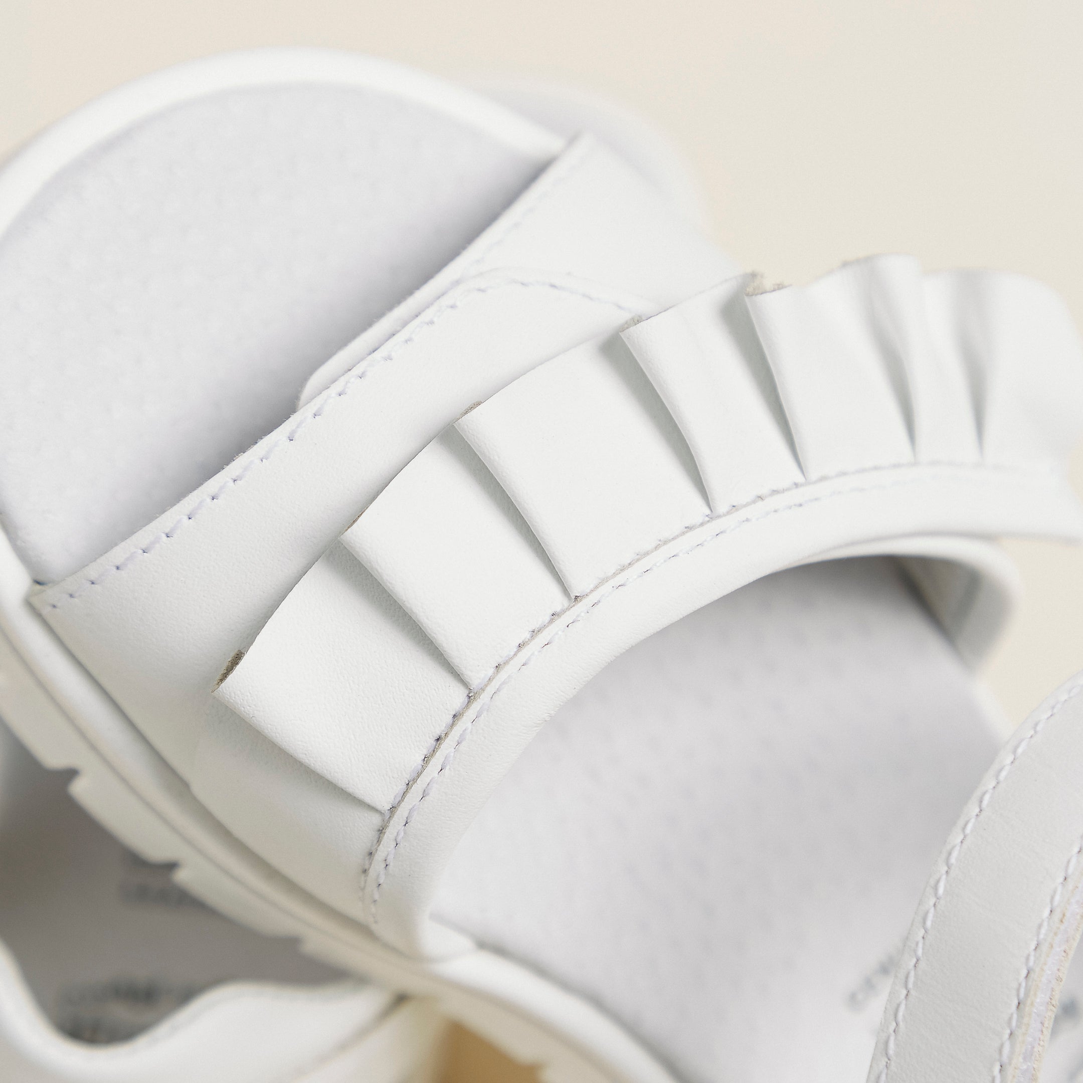 NeroGiardini Sandales Junior Fille Cuir Sandales 25-30 Été