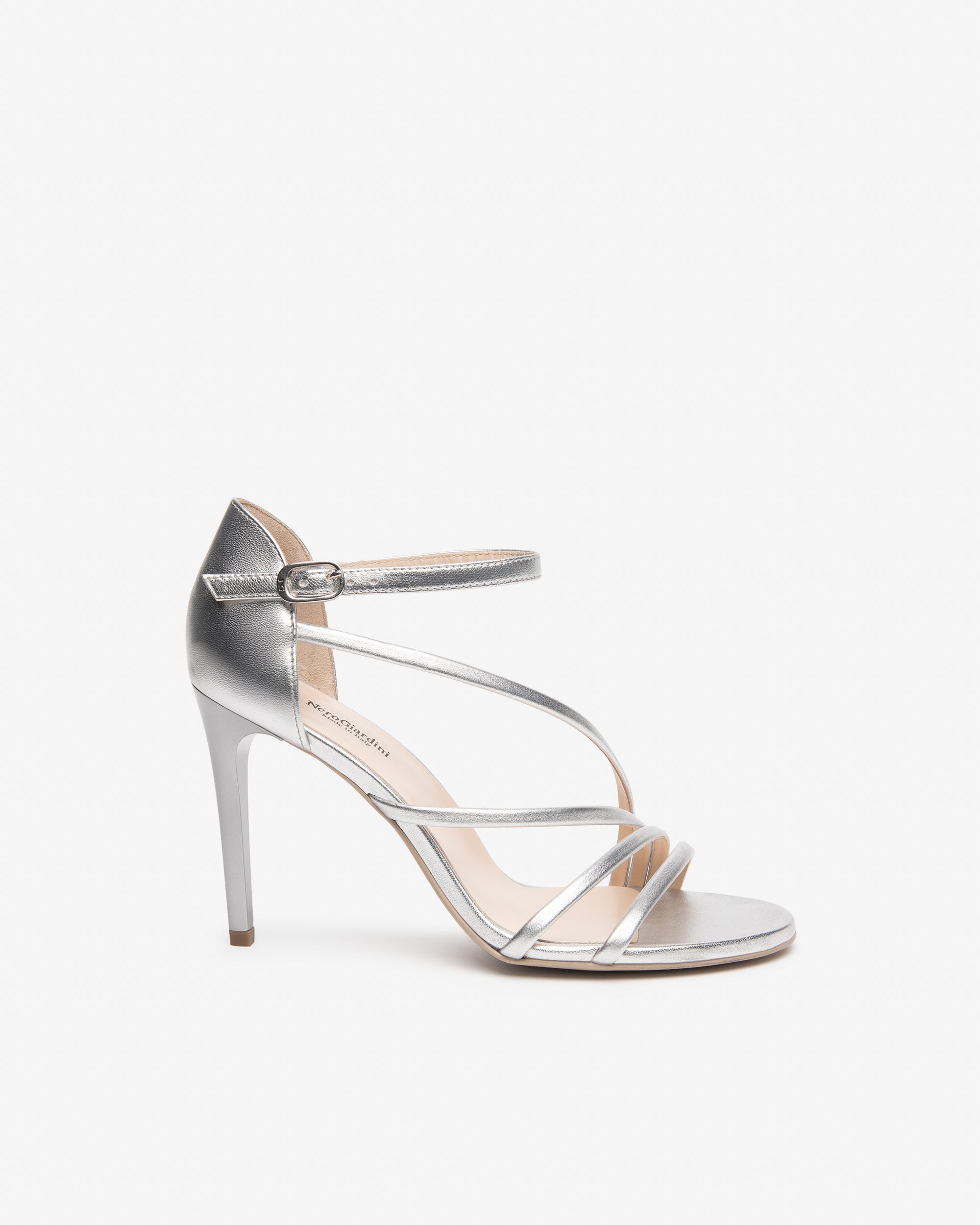 NeroGiardini Sandales Femme Cuir Premium Taille 38