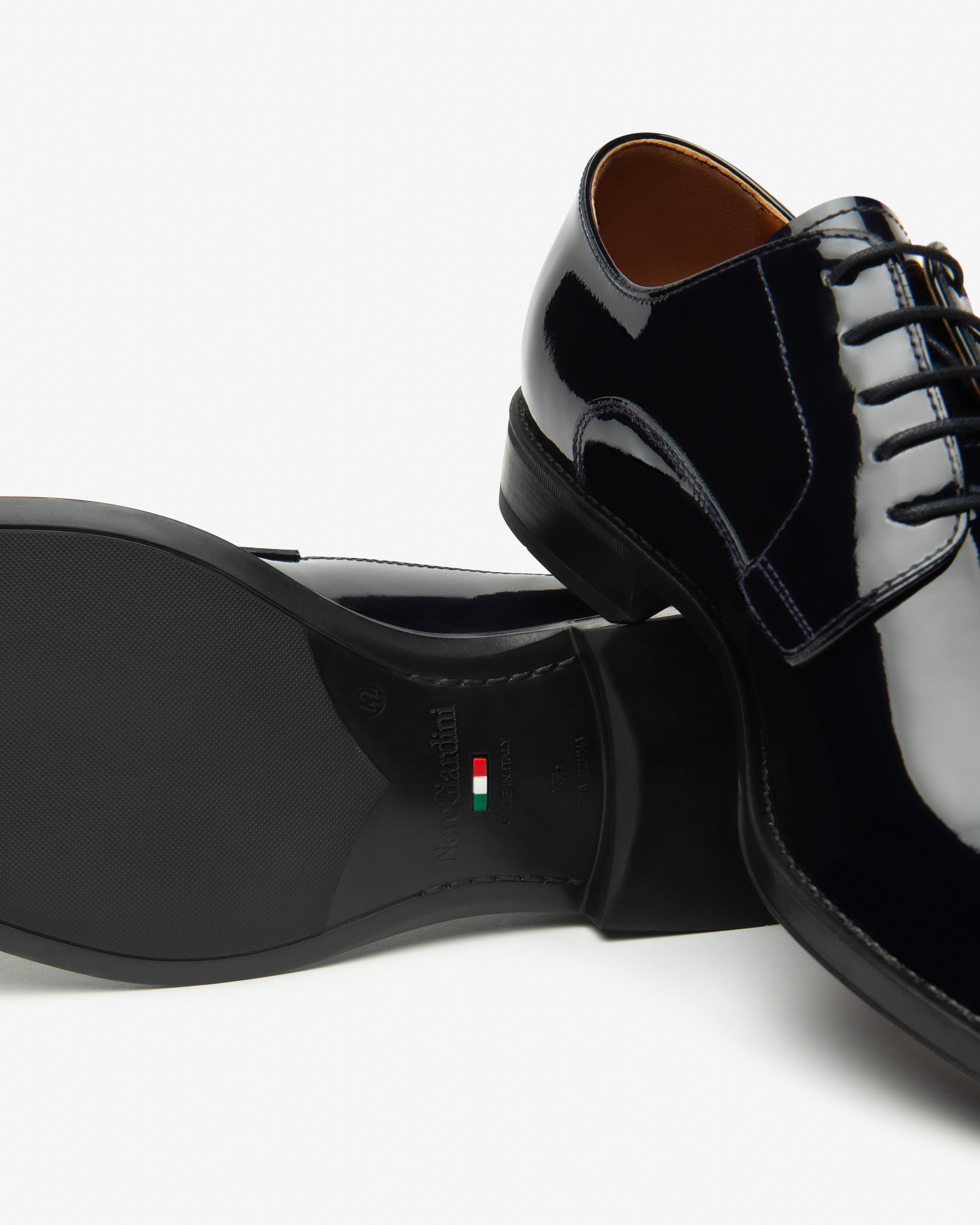 NeroGiardini Chaussures à lacets homme vernis derby cérémonie