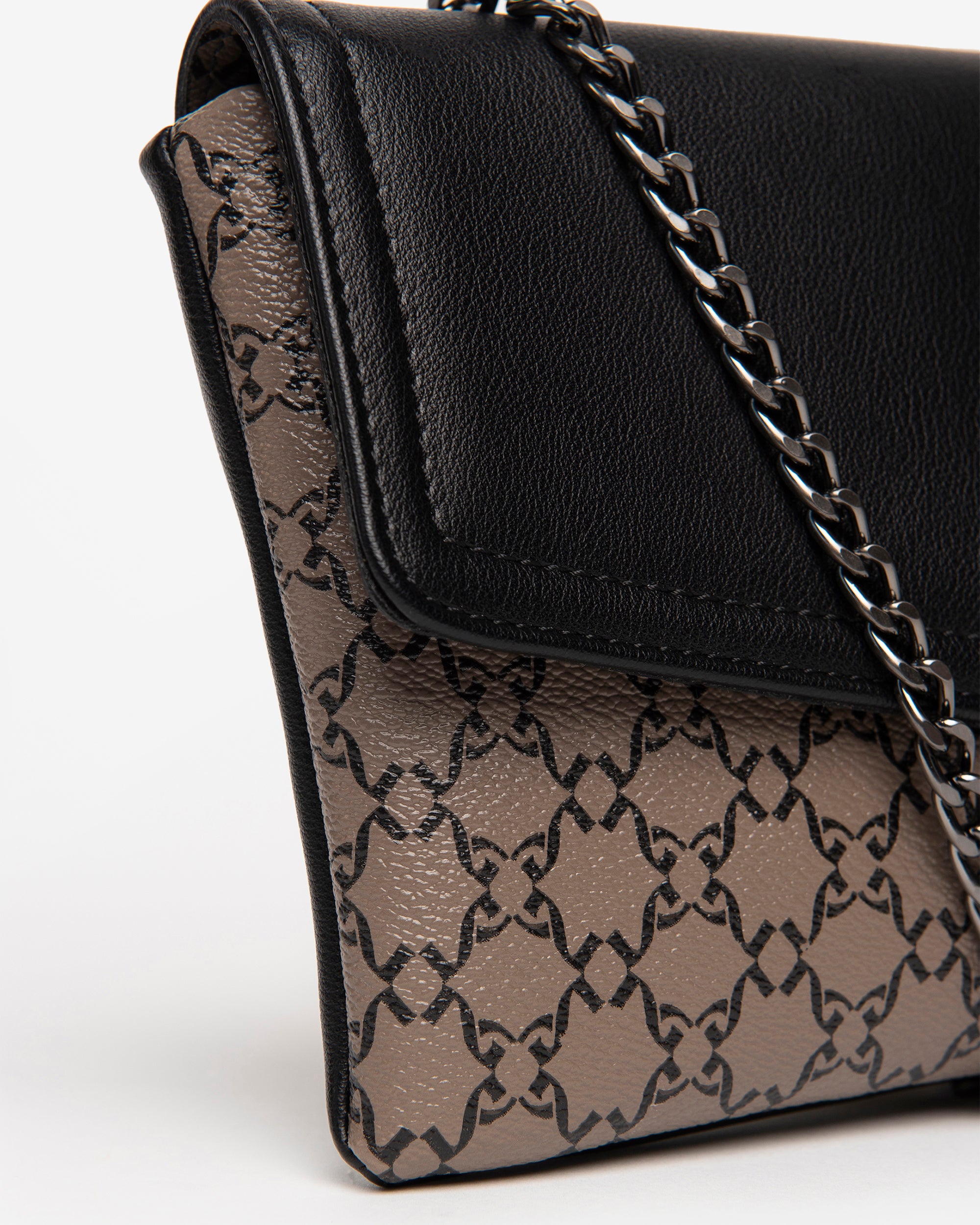 NeroGiardini Pochette matière technique femme