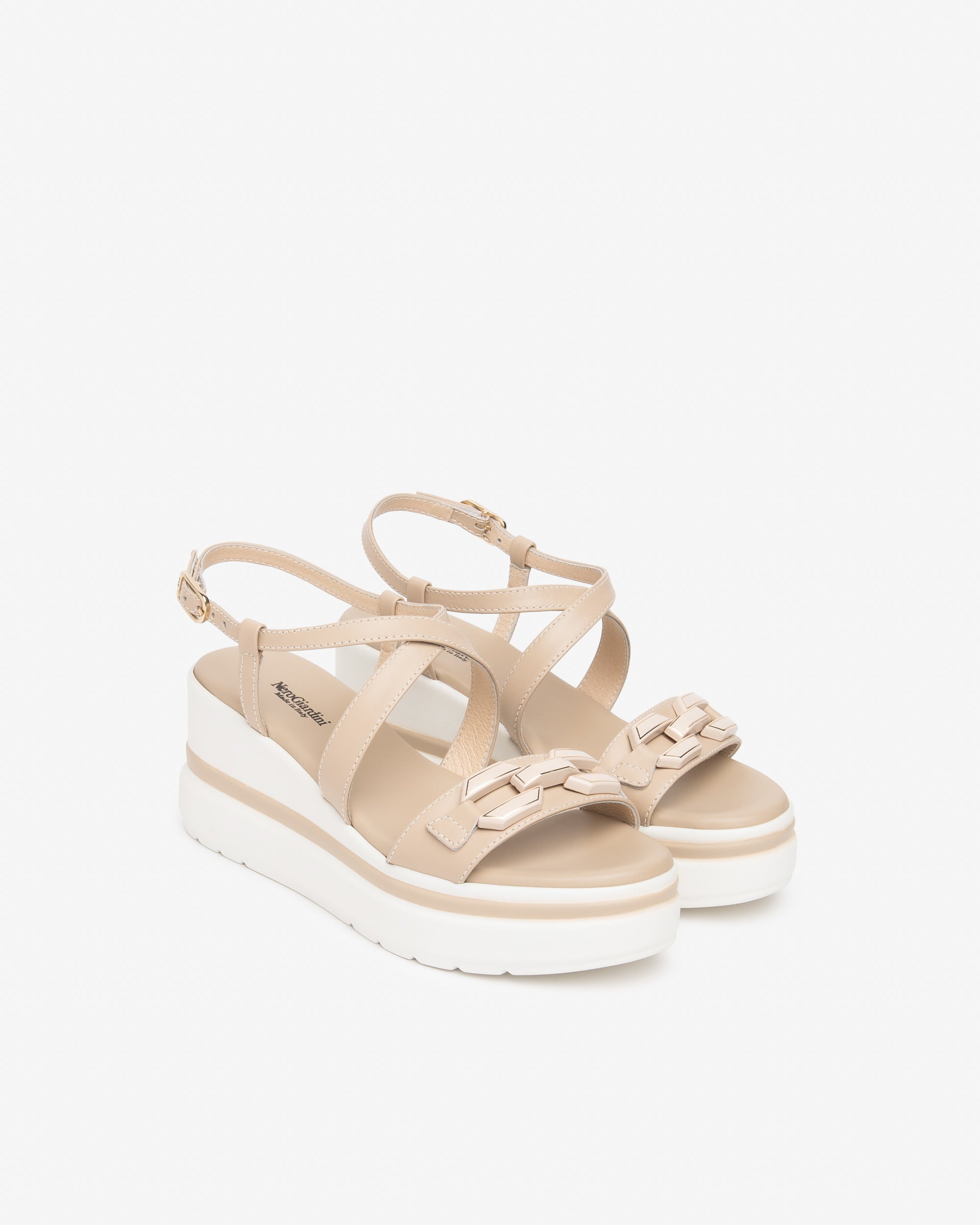 Nerogiardini Sandales Femme Cuir Confort Été