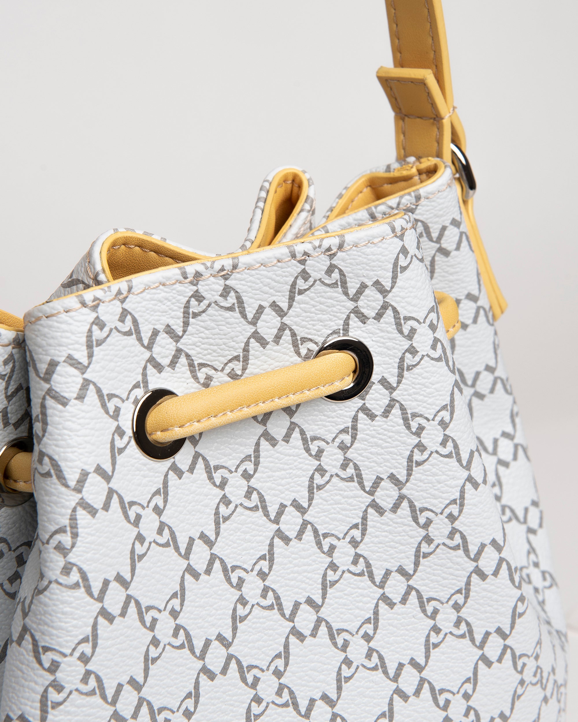 NeroGiardini Sacs Sac Seau Femme Technique Été