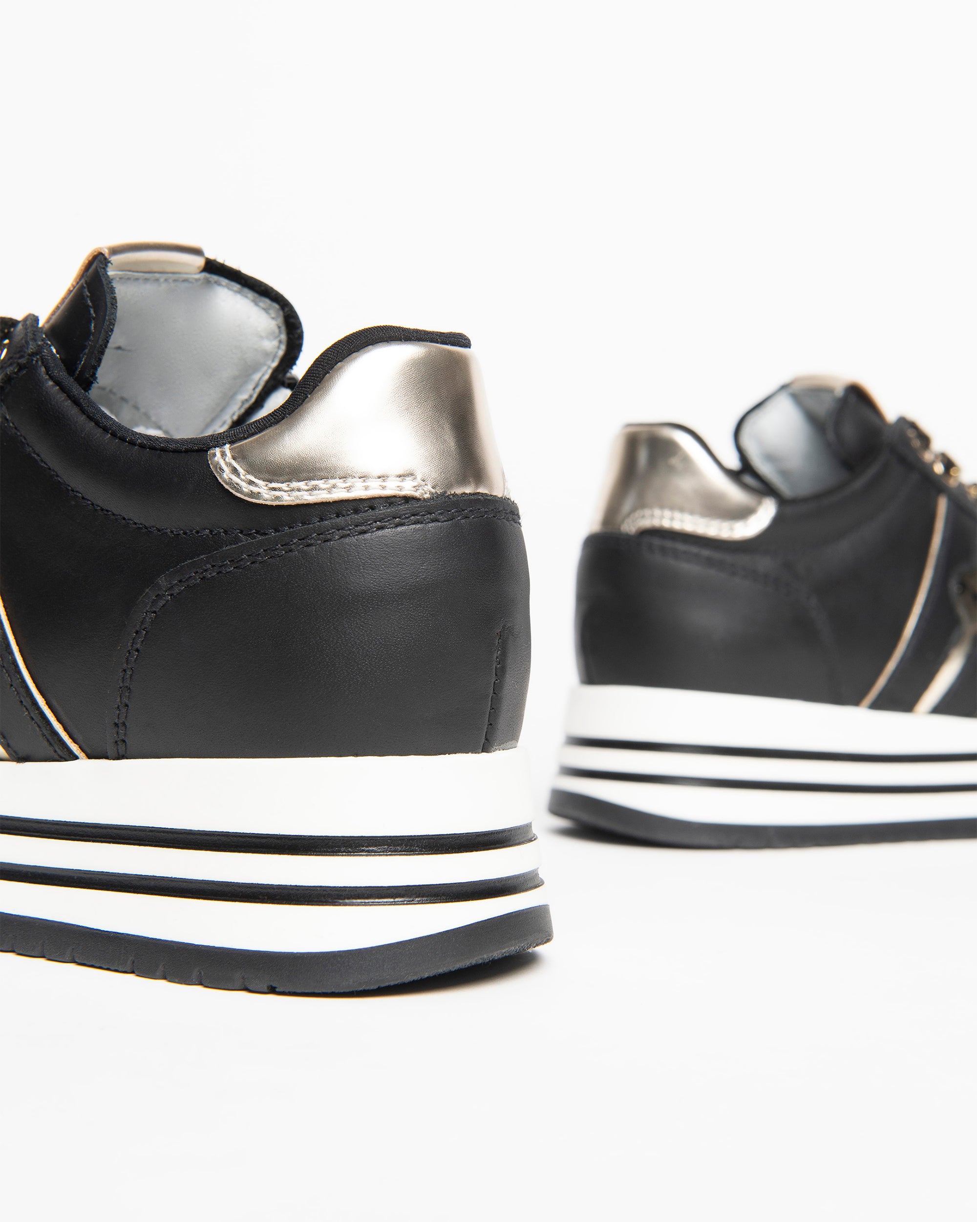 NeroGiardini Sneakers Teens Fille Cuir Pointure 34 Semelle Légère