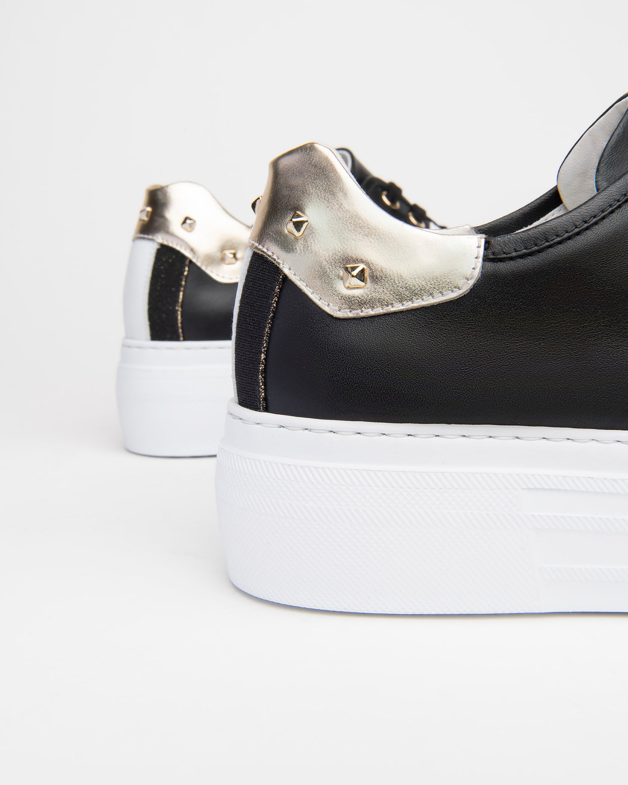 NeroGiardini Sneakers Femme Cuir Platine Plateforme 4,5 cm