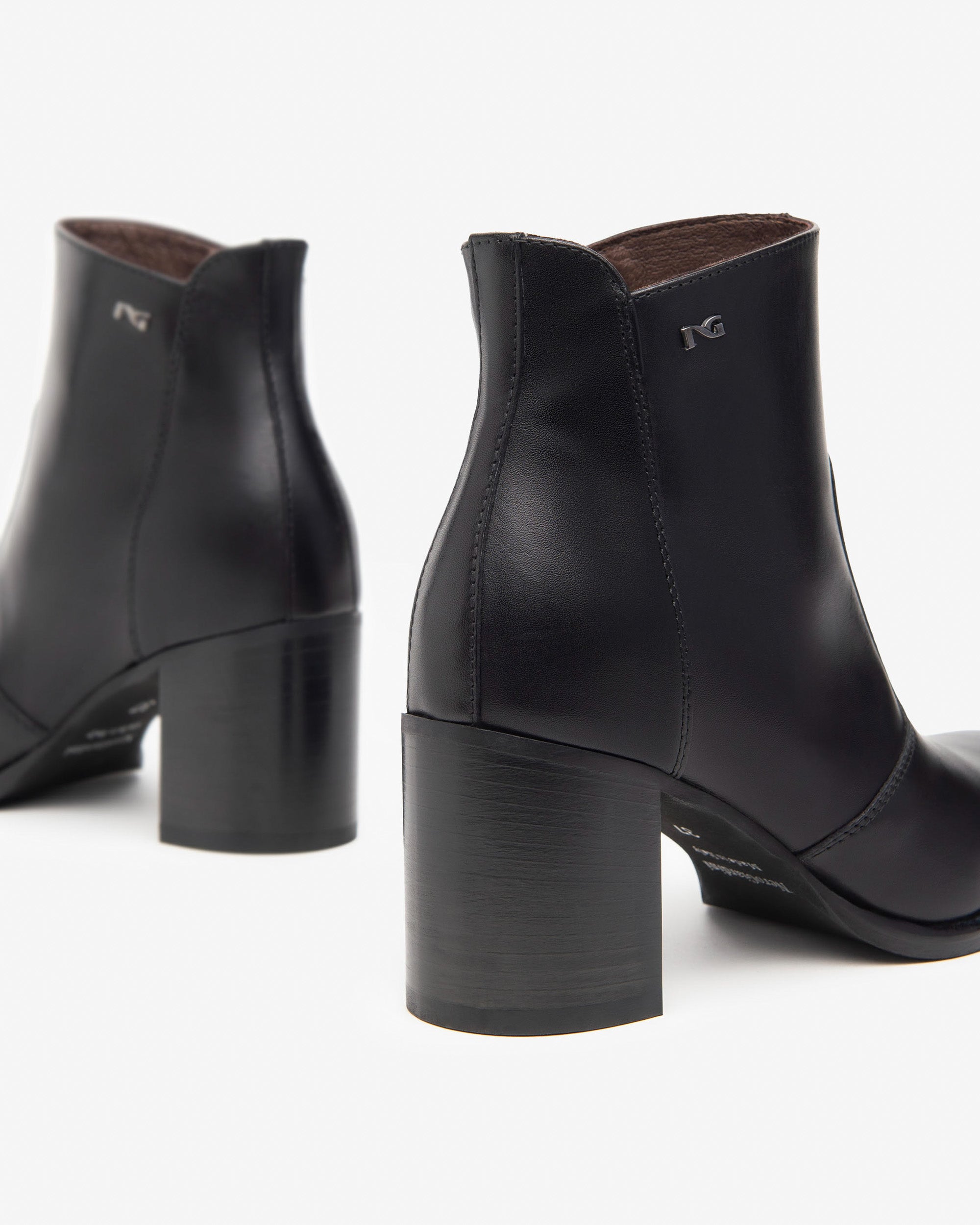 NeroGiardini Bottines Femme Cuir Confort Ville