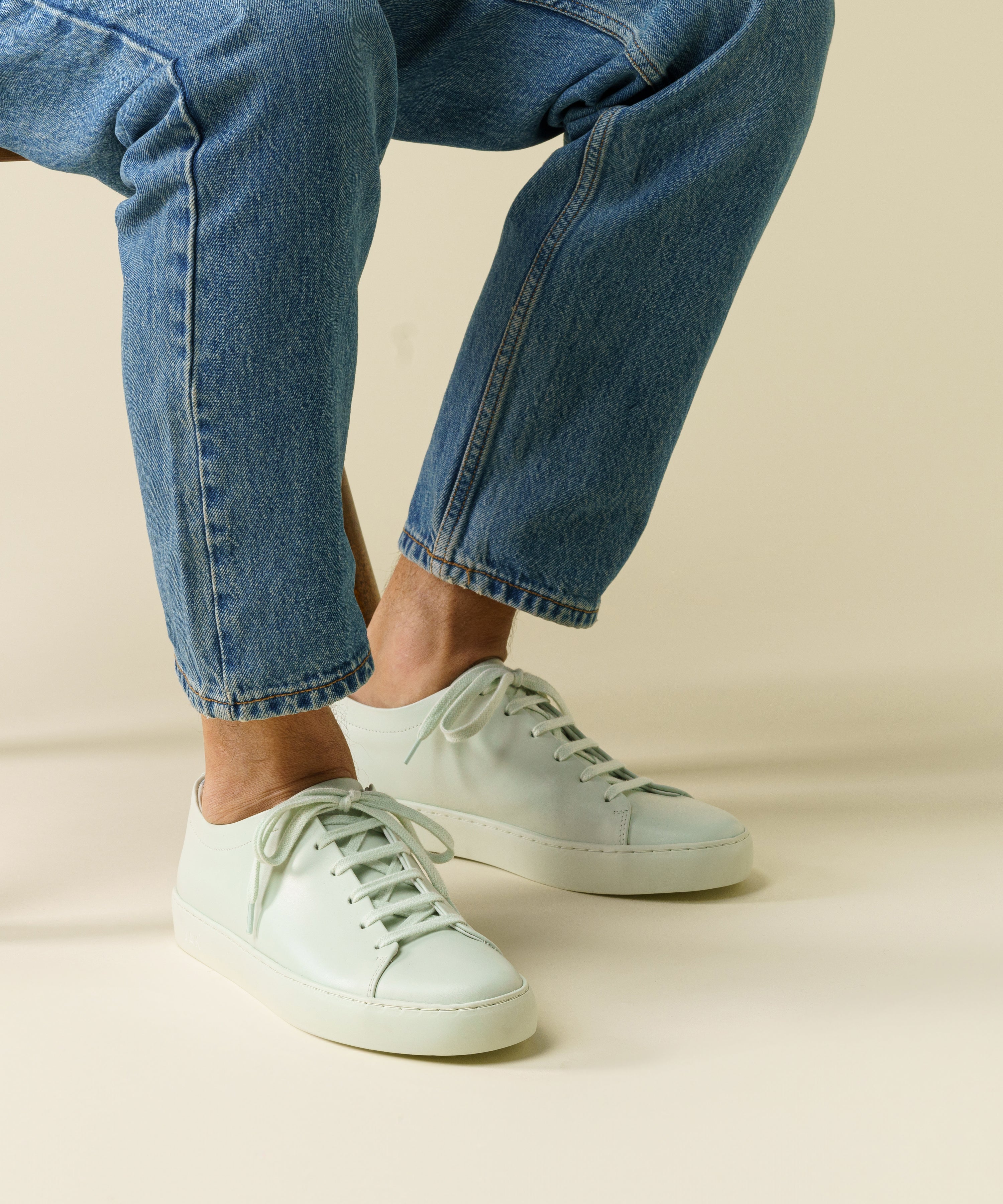 JAK Royal Aqua baskets cuir bleu clair