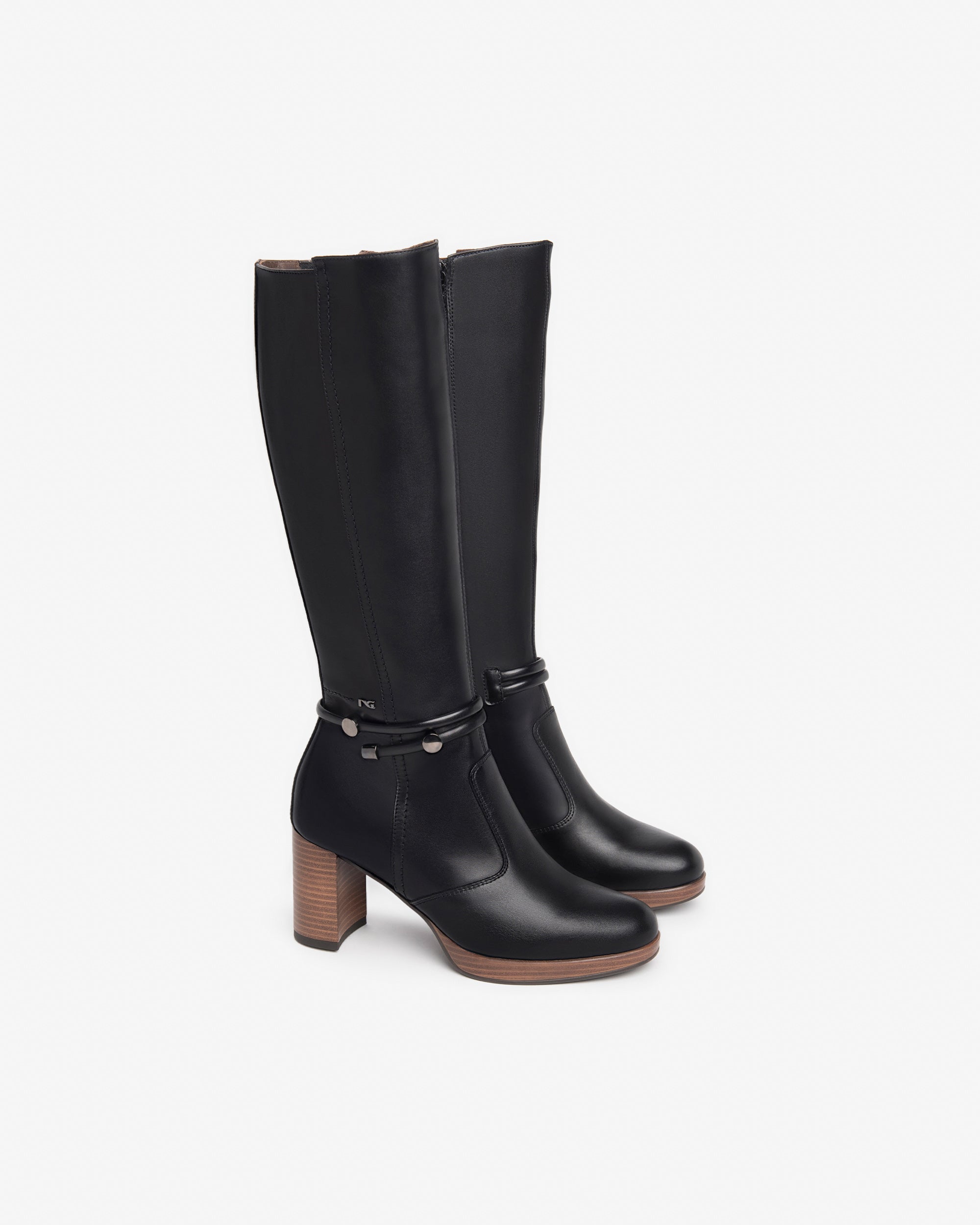 NeroGiardini Bottes Femme Cuir Détails Métal