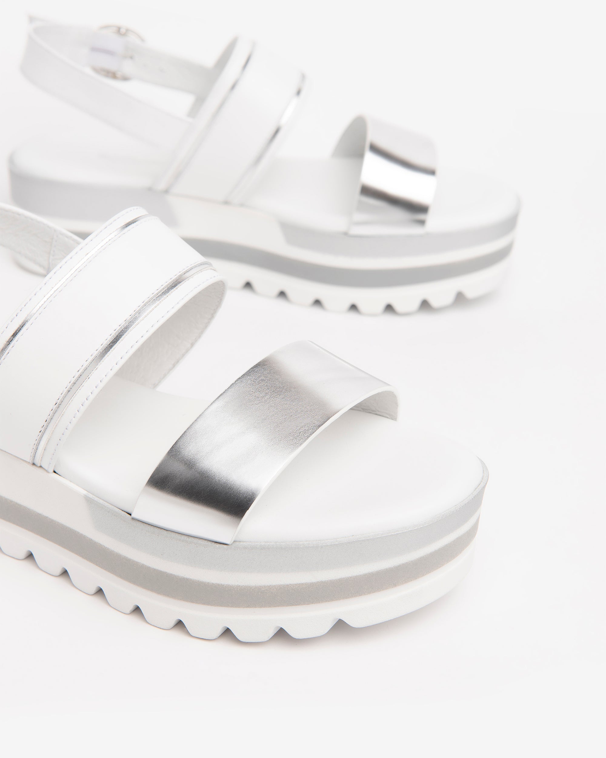 NeroGiardini Sandales Femme Cuir Tissu Technique 35-41