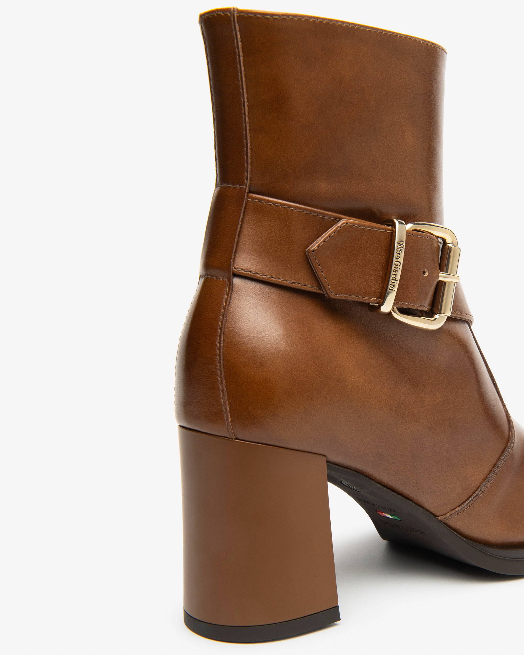 Nerogiardini Bottines Bottines Femme Cuir Talon 75 mm
