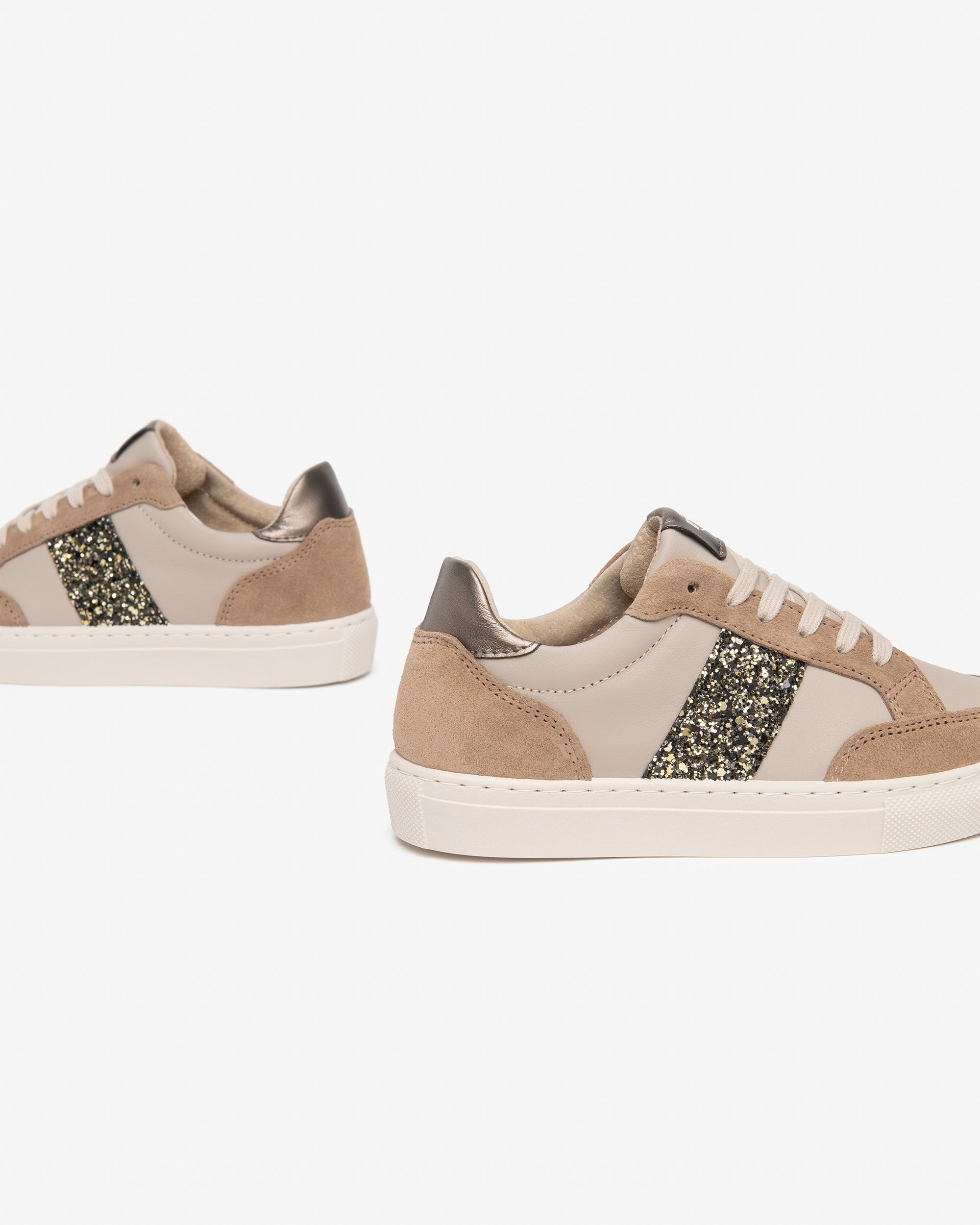 NeroGiardini Sneakers Fille Cuir Paillettes Légères