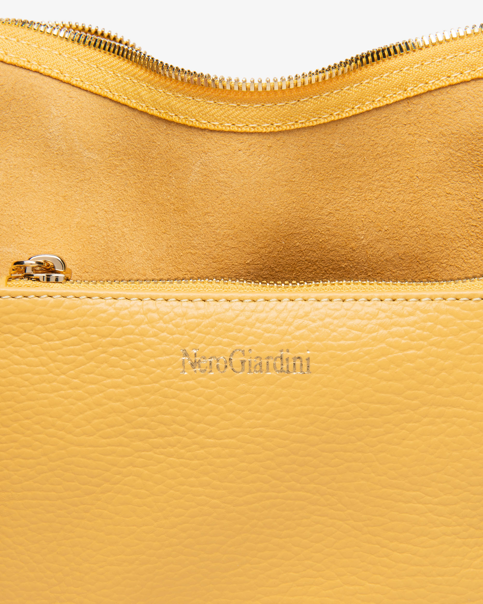 NeroGiardini Besace Femme Cuir hobo souple Italie