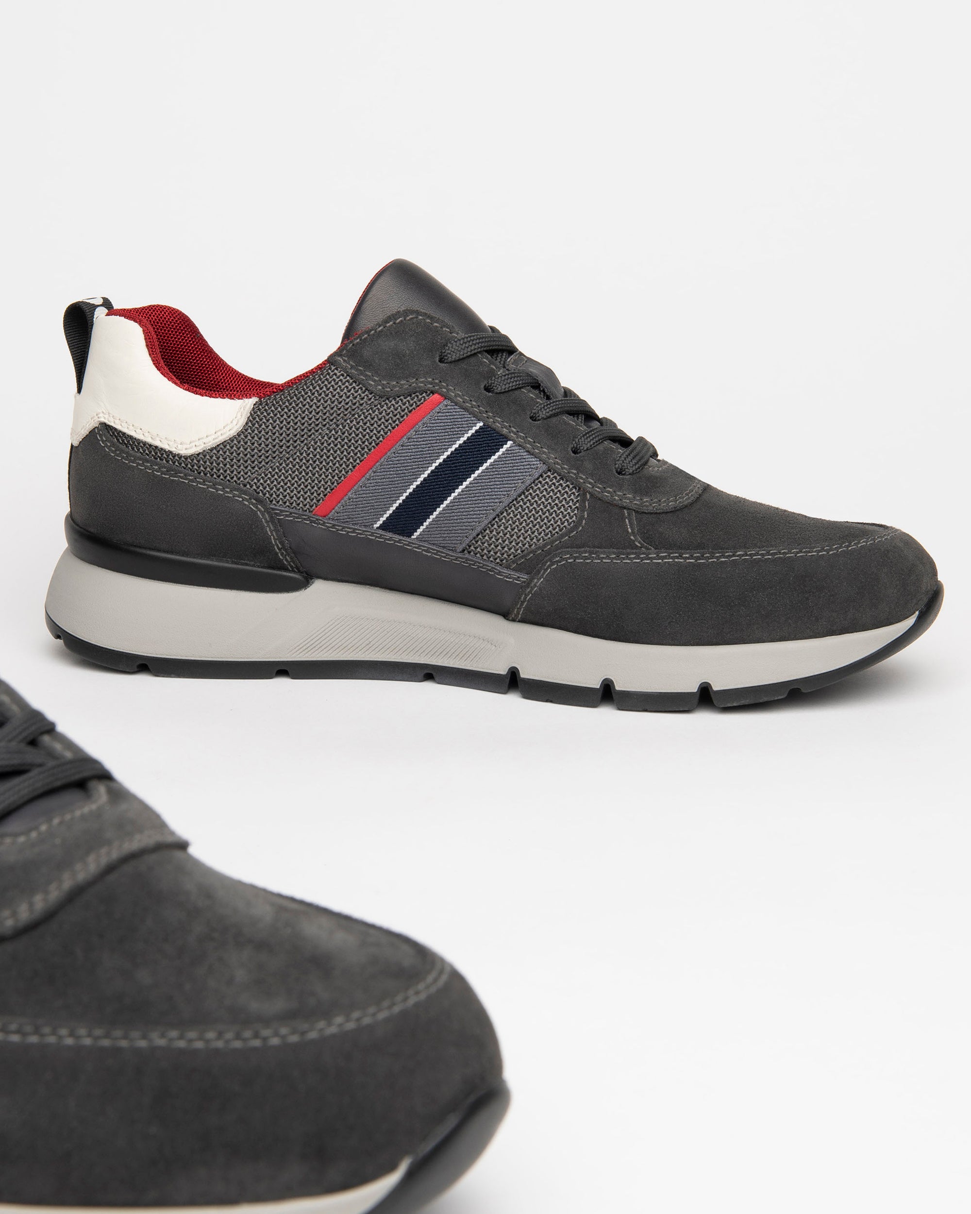 NeroGiardini Sneakers Homme Cuir Velours