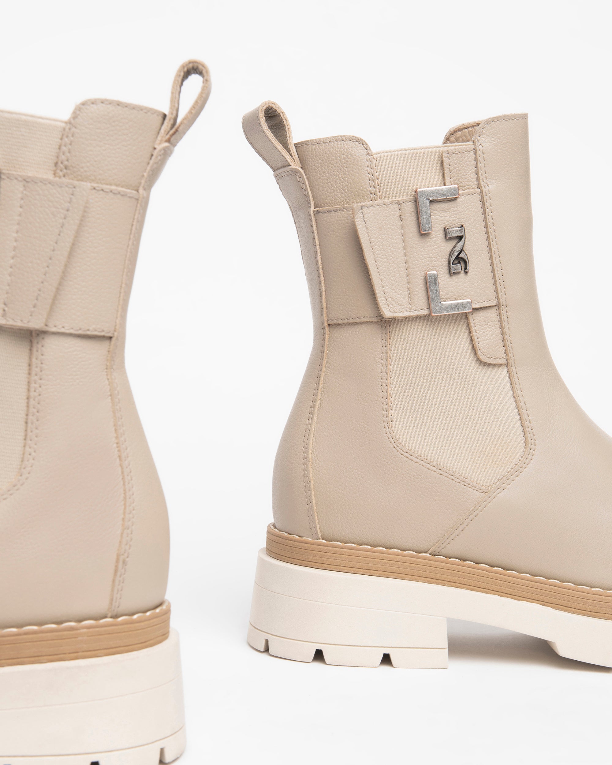 Nerogiardini Bottines Chelsea Femme Cuir Hiver Confort