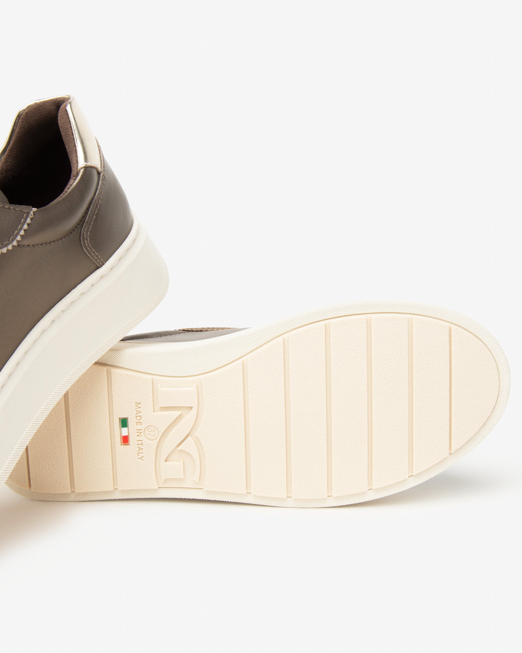 NeroGiardini Sneakers Femme Cuir Technique Memory