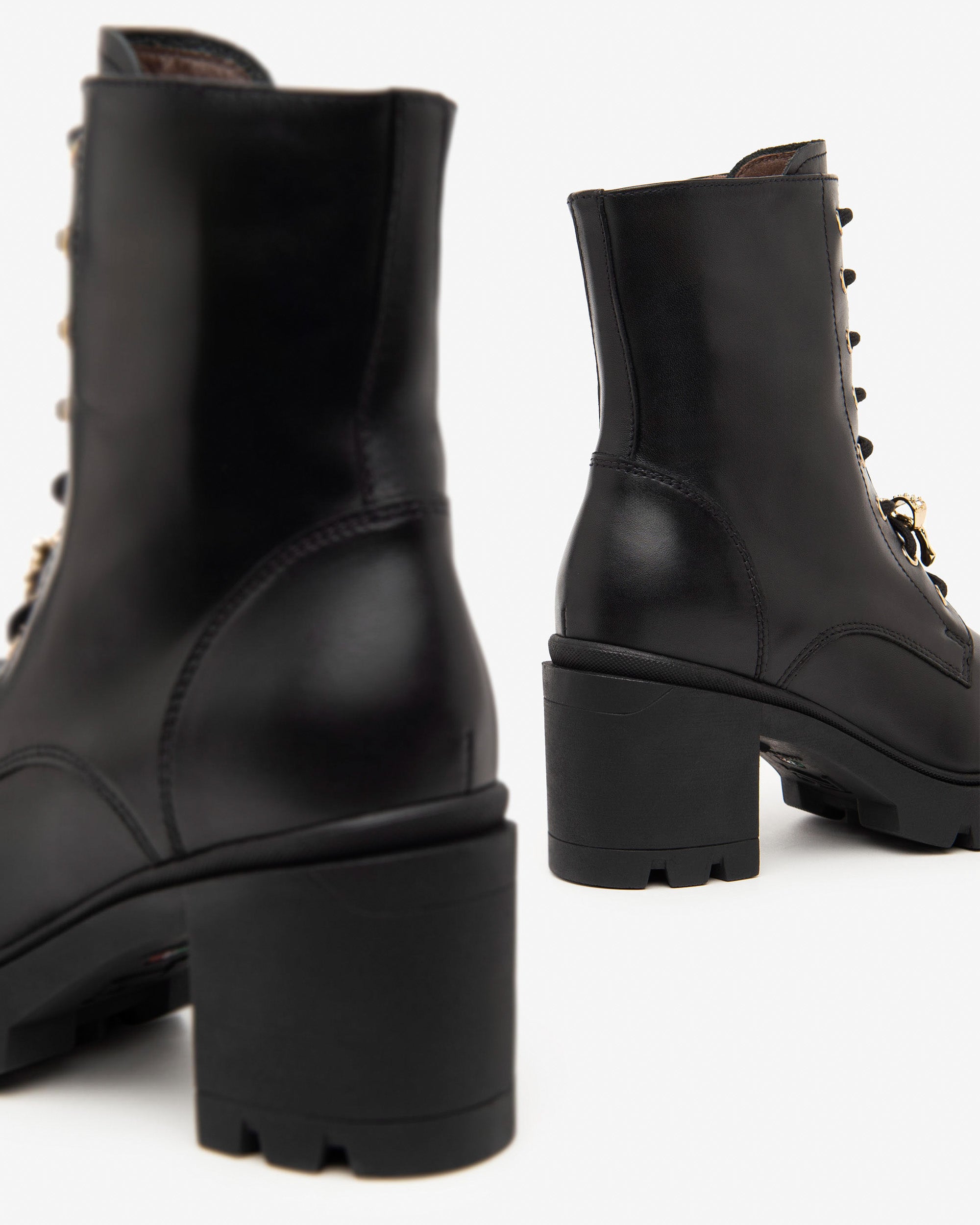 NeroGiardini Bottines Motardes Femme en Cuir Hiver