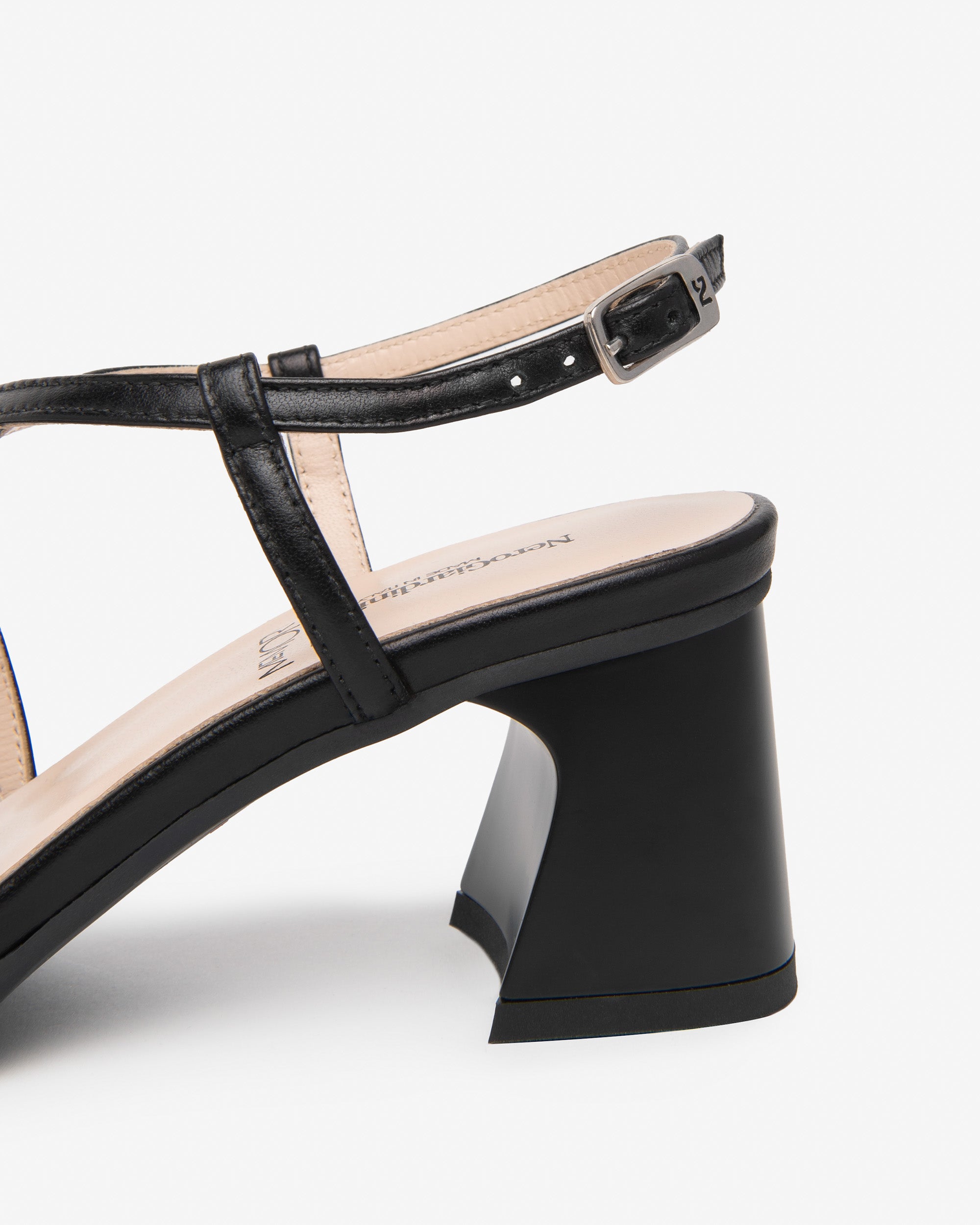 NeroGiardini Sandales Femme Cuir Sandales Été Confort