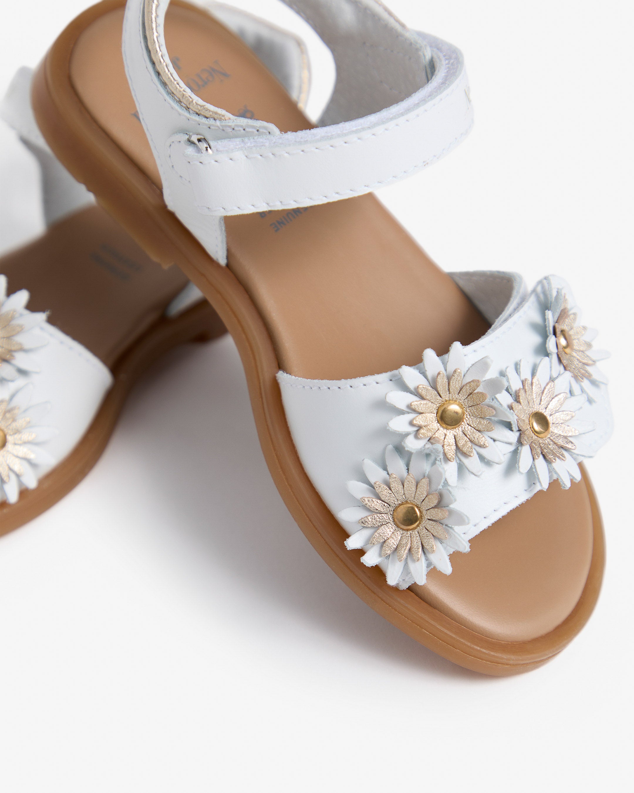 NeroGiardini Sandales Junior Fille Cuir Été