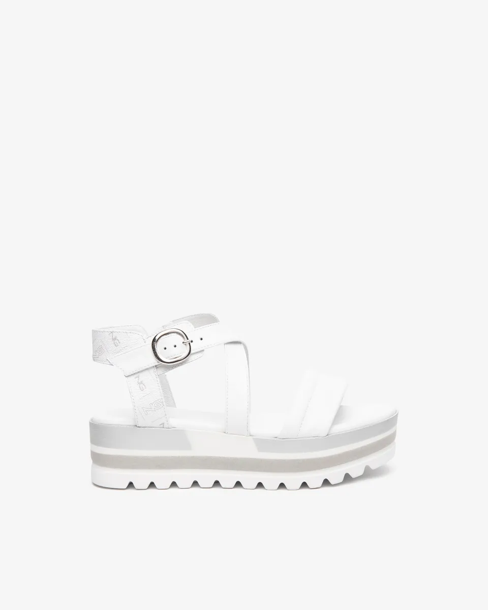 NeroGiardini Sandales Femme en Cuir plateforme 5 cm