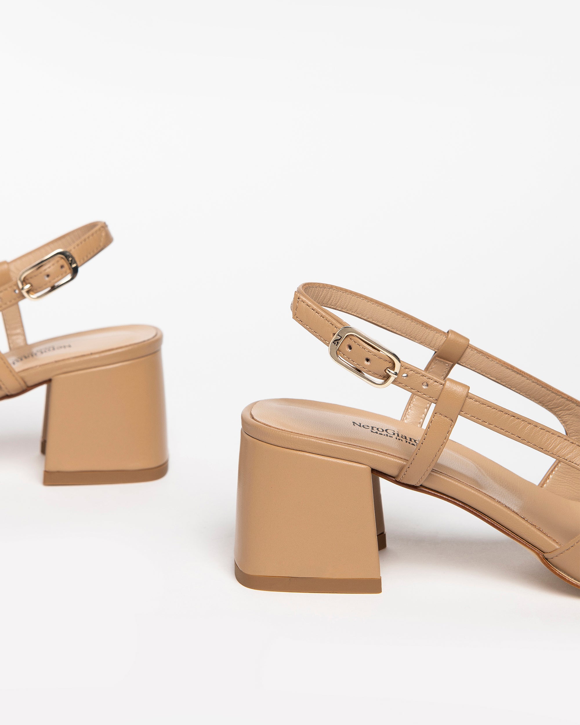 Nerogiardini Escarpins Femme Cuir Slingback 37