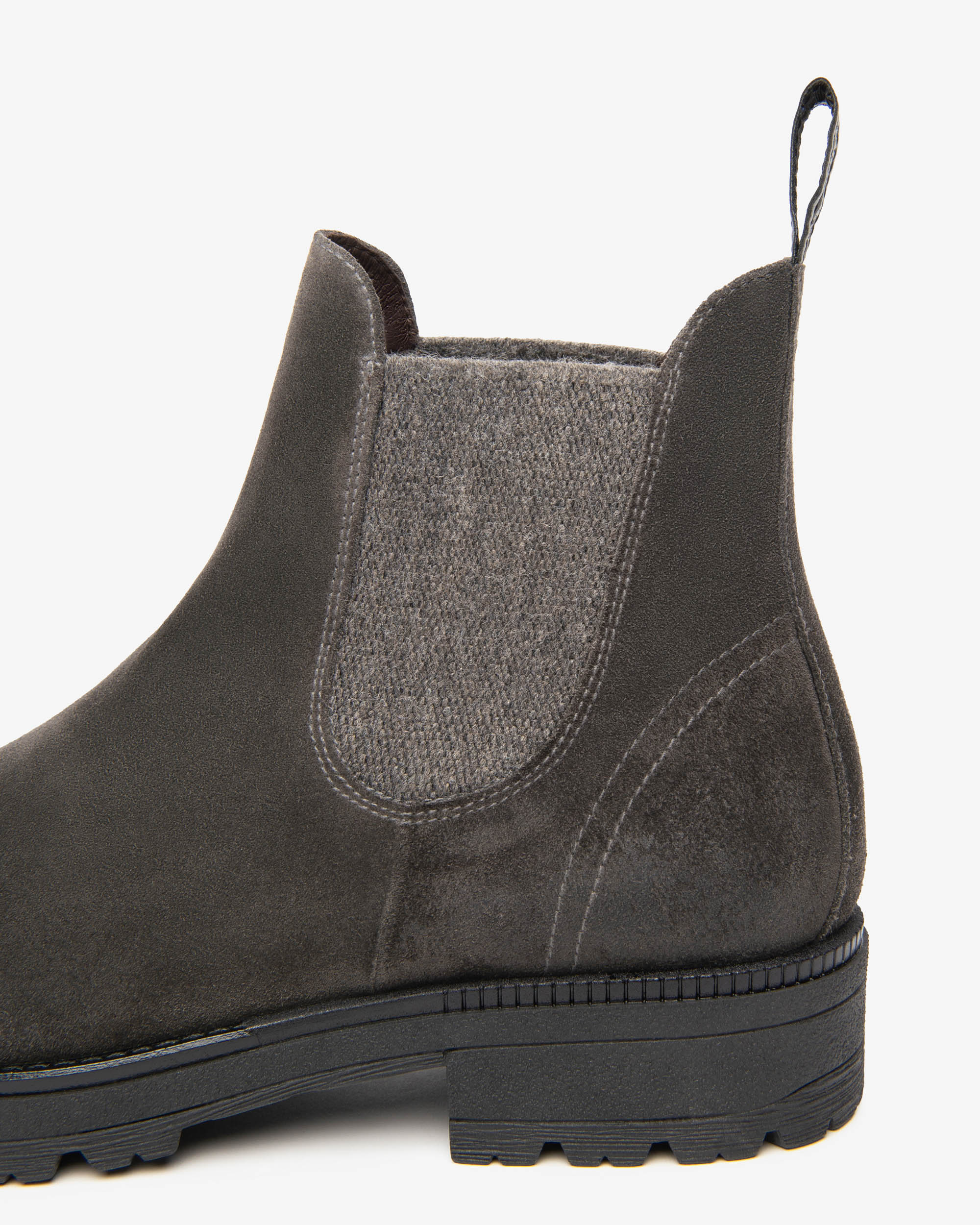 NeroGiardini Bottines Chelsea Homme Daim Patiné