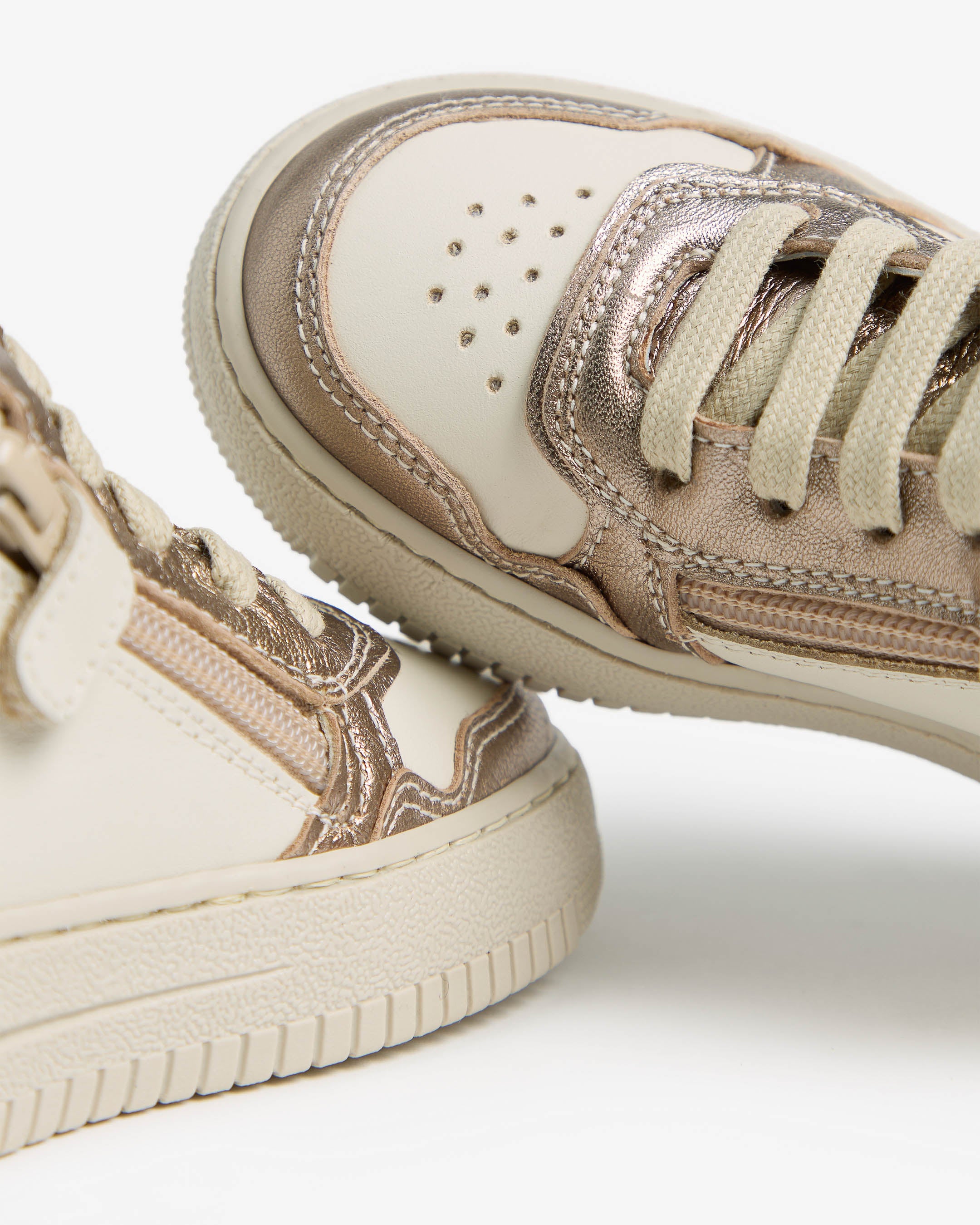 NeroGiardini Sneakers Fille Cuir Technique Légères