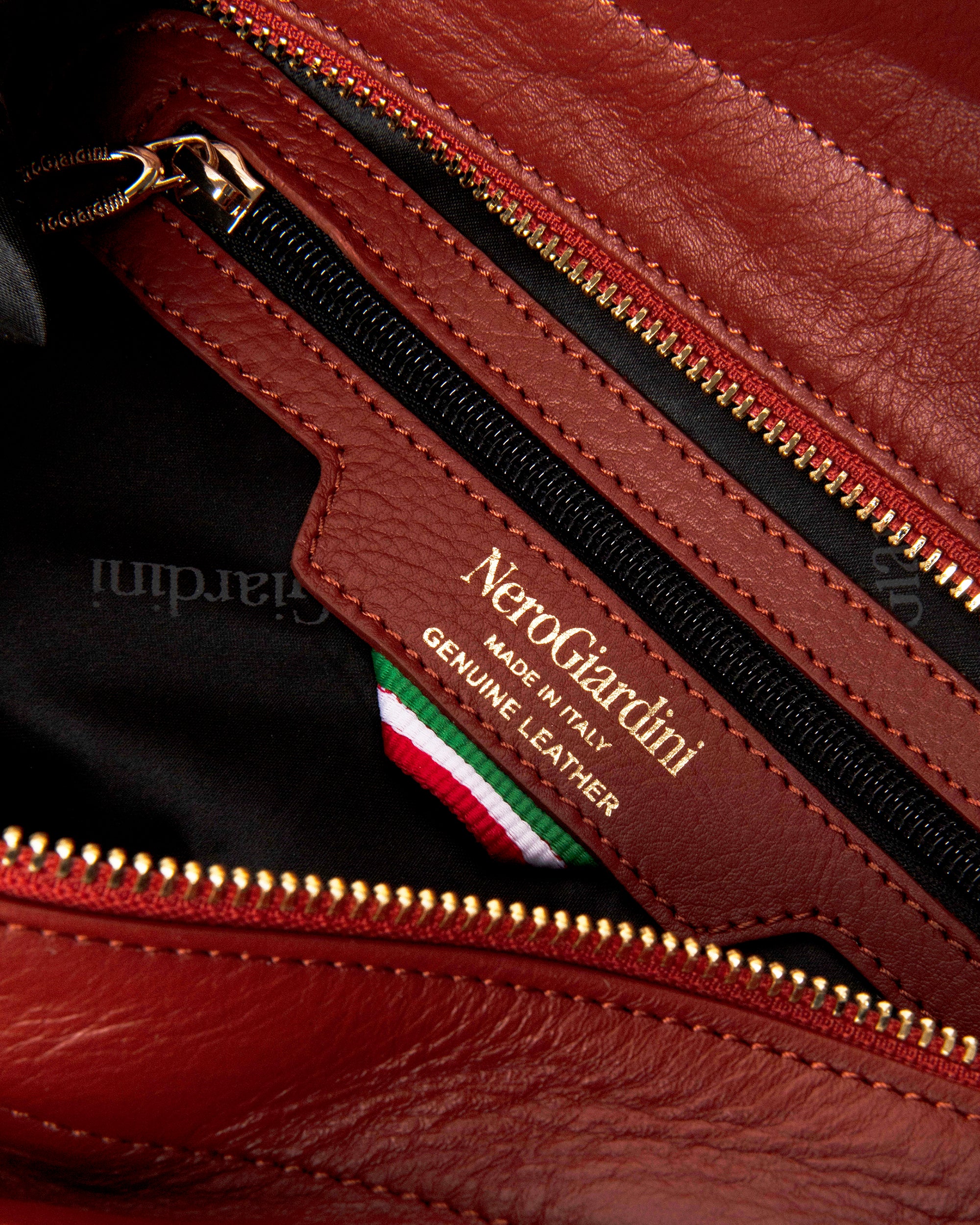 NeroGiardini Sac Épaule Femme Cuir souple bandoulière