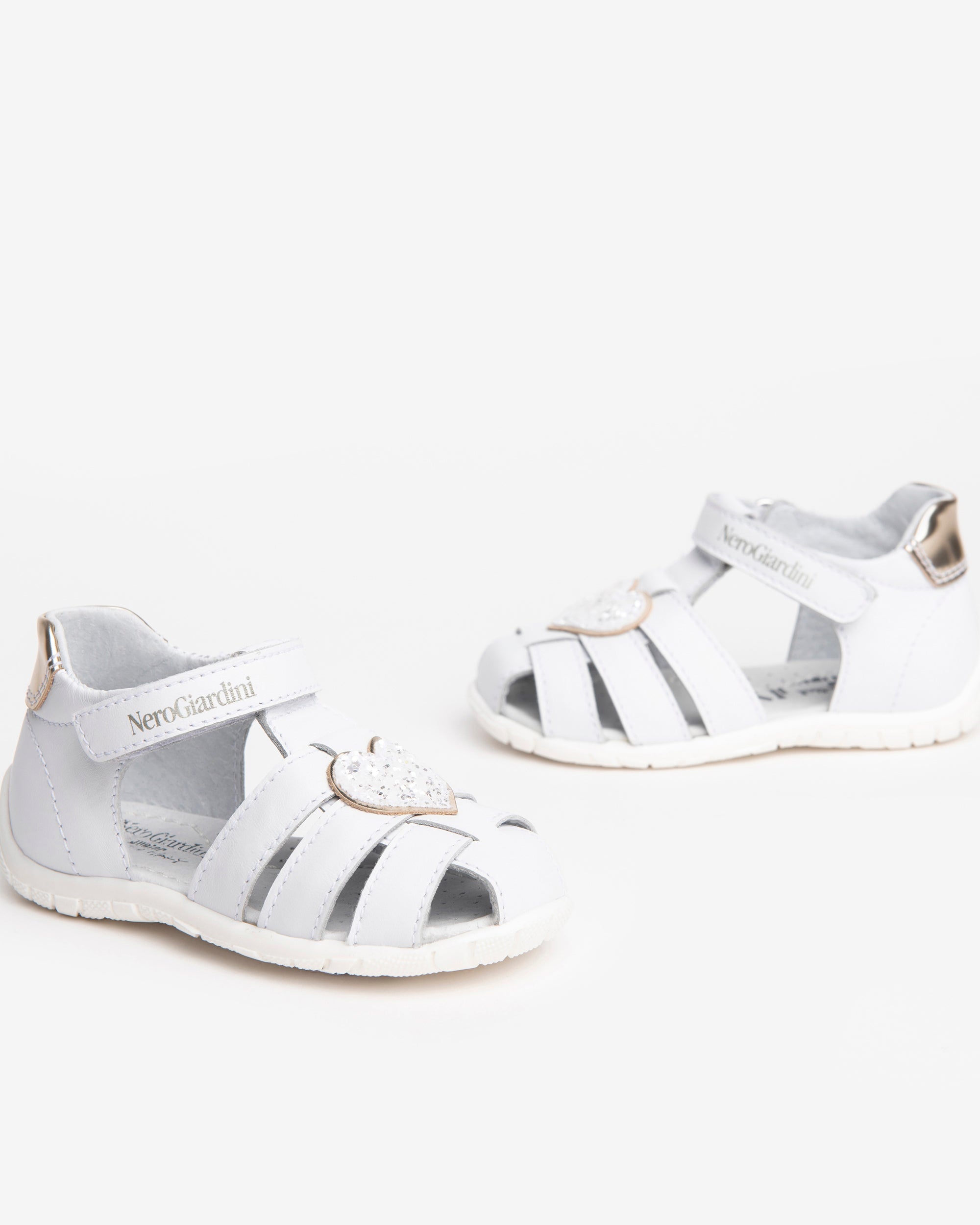 Nerogiardini Sandales Baby nu-pieds fille lamé 19-24